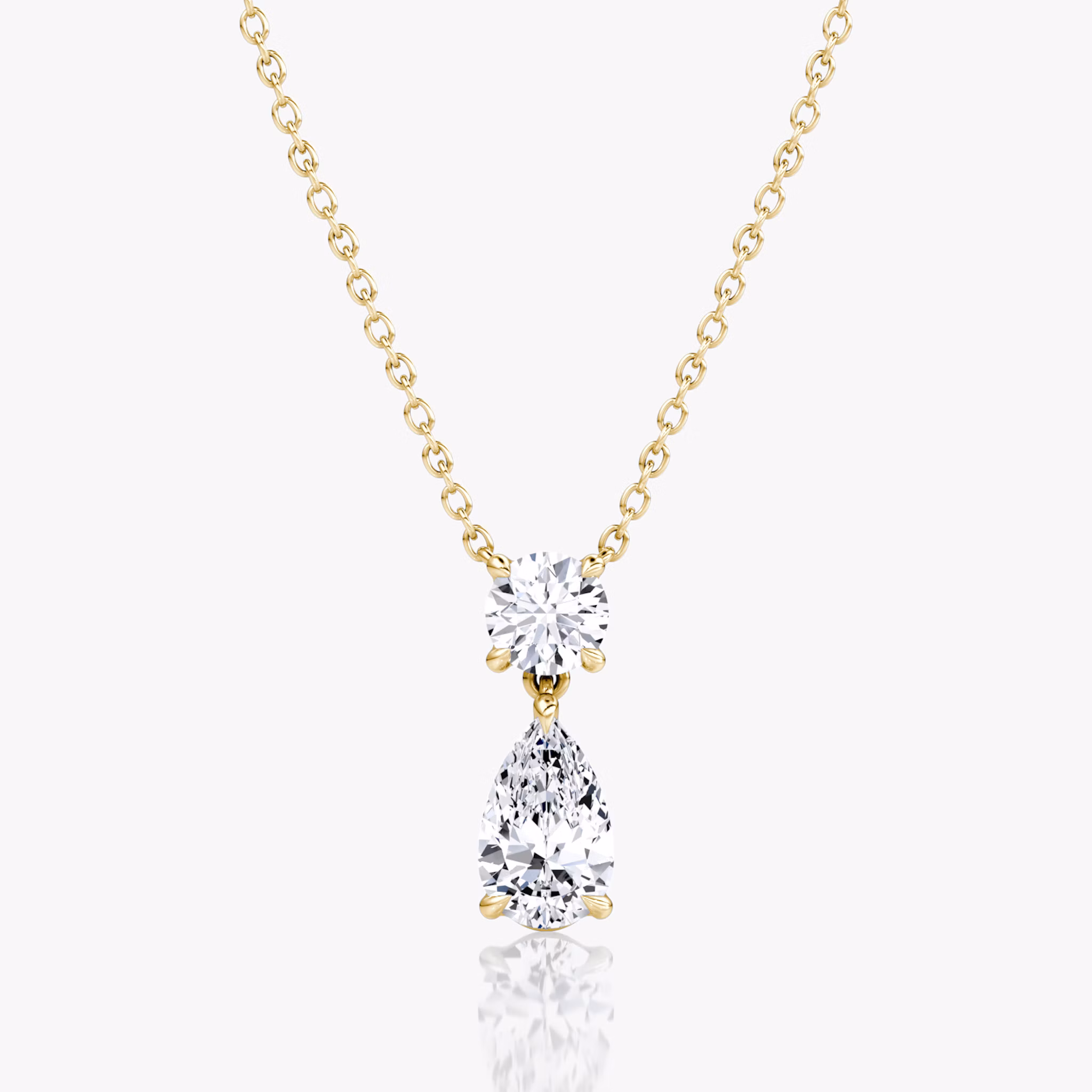 Montré avec en haut : 0,50 ct | en bas : 1,0 ct