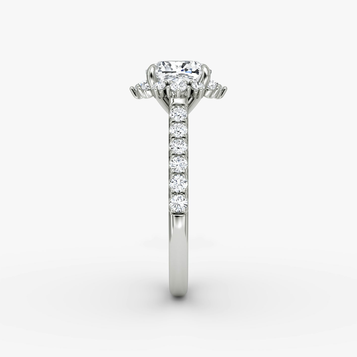 Aurora Halo | Cushion | 18k | Weißgold | bandAccent: Mit Pavé-Besatz | diamondOrientation: vertical | caratWeight: other
