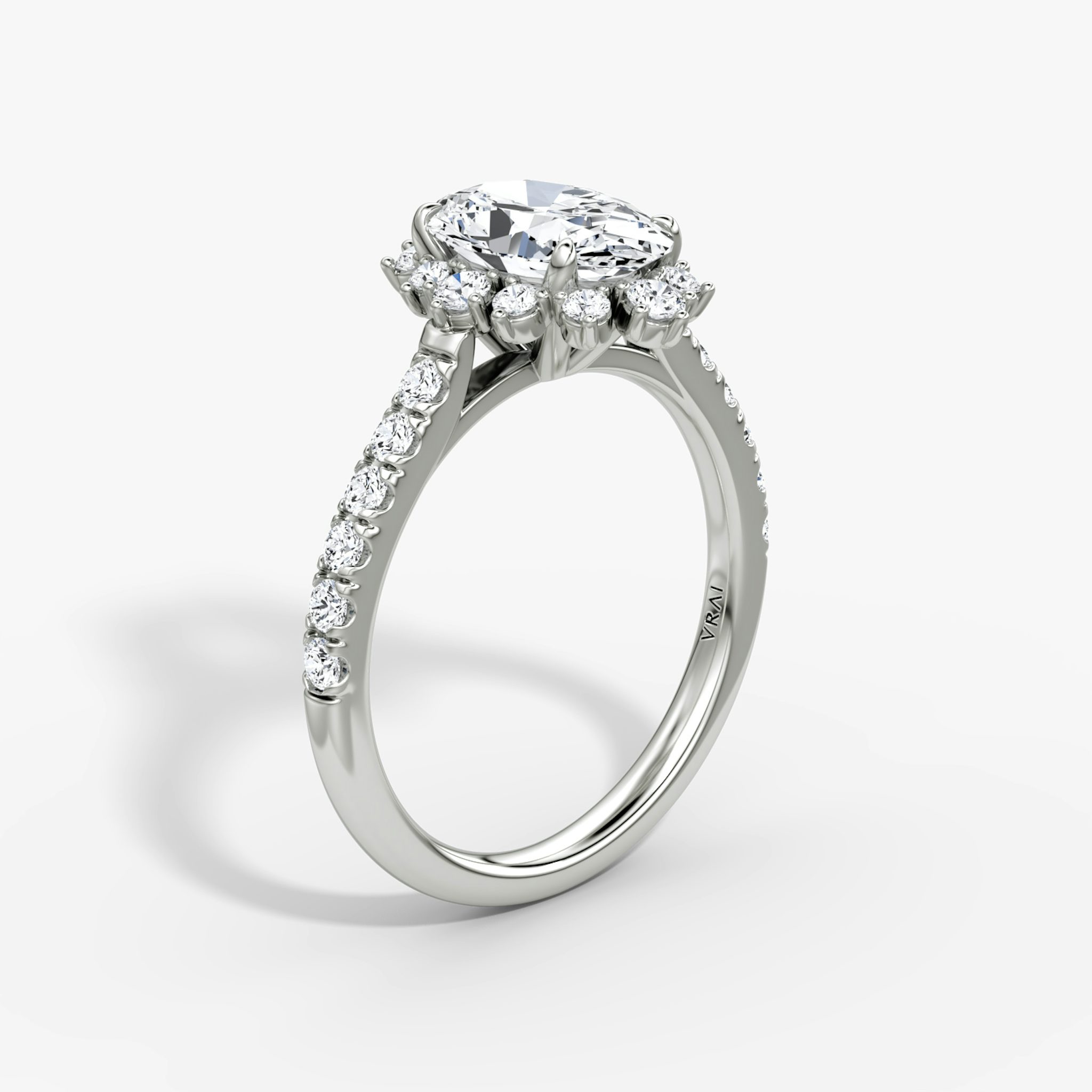 The Aurora Halo | Oval | 18k | White Gold | bandAccent: Pavé | diamondOrientation: vertical | caratWeight: other