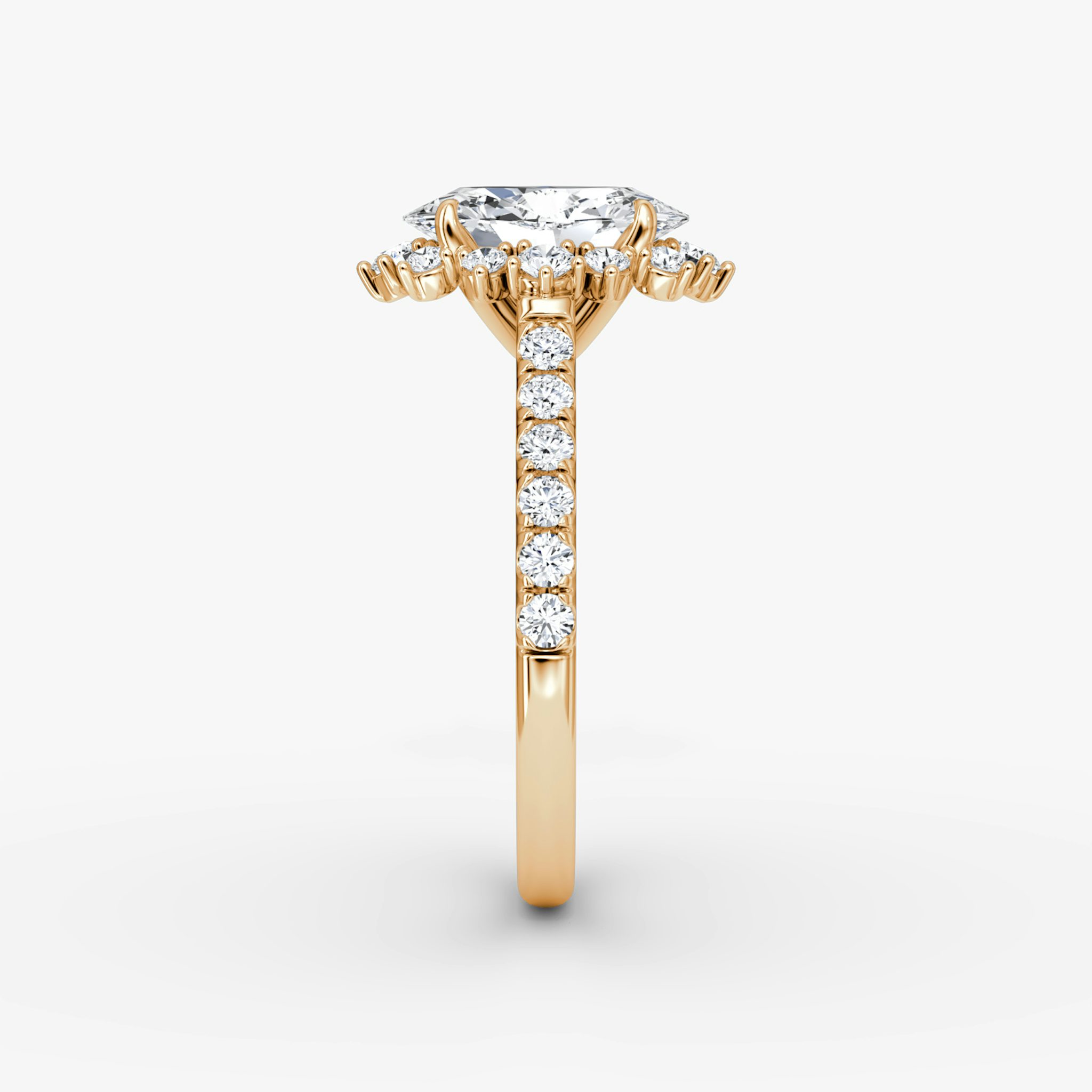The Aurora Halo | Oval | 14k | Rose Gold | bandAccent: Pavé | diamondOrientation: vertical | caratWeight: other