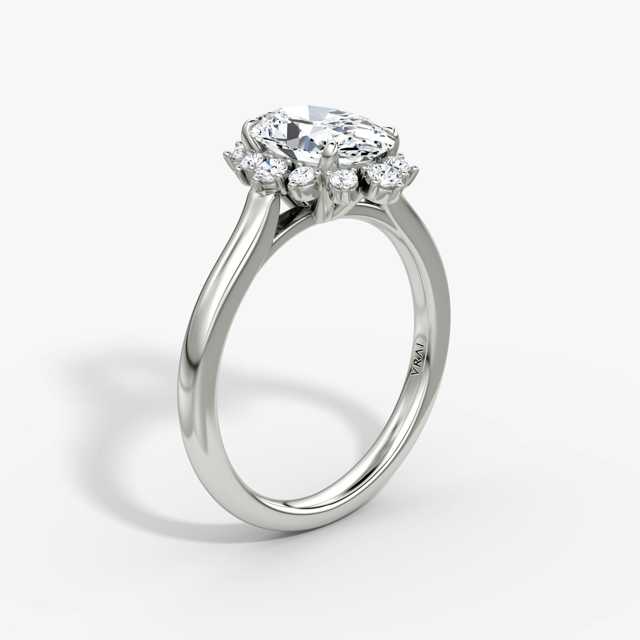 The Aurora Halo | Oval | 18k | White Gold | bandAccent: Plain | diamondOrientation: vertical | caratWeight: other