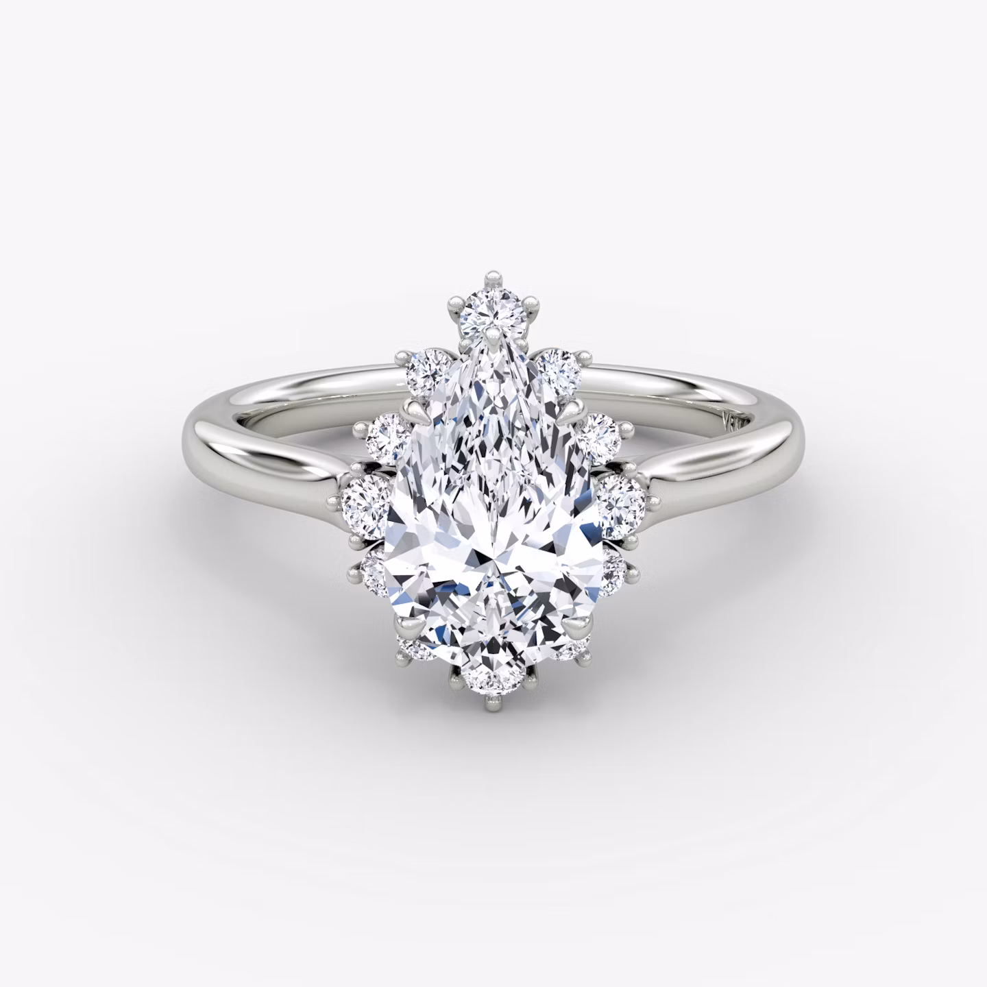 The Aurora Halo Pear | Platinum