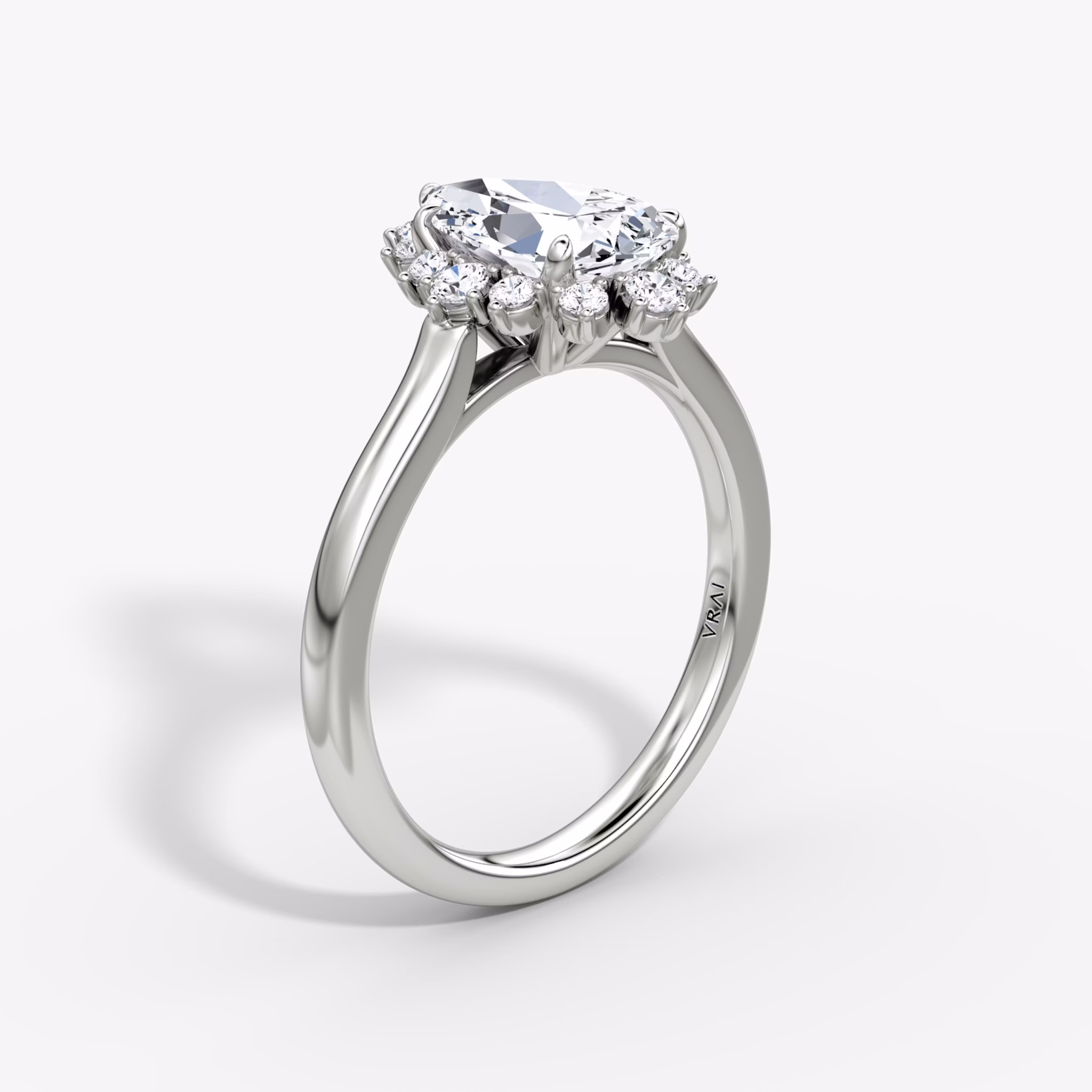 The Aurora Halo | Pear | 18k | White Gold | bandAccent: Plain | diamondOrientation: vertical | caratWeight: other