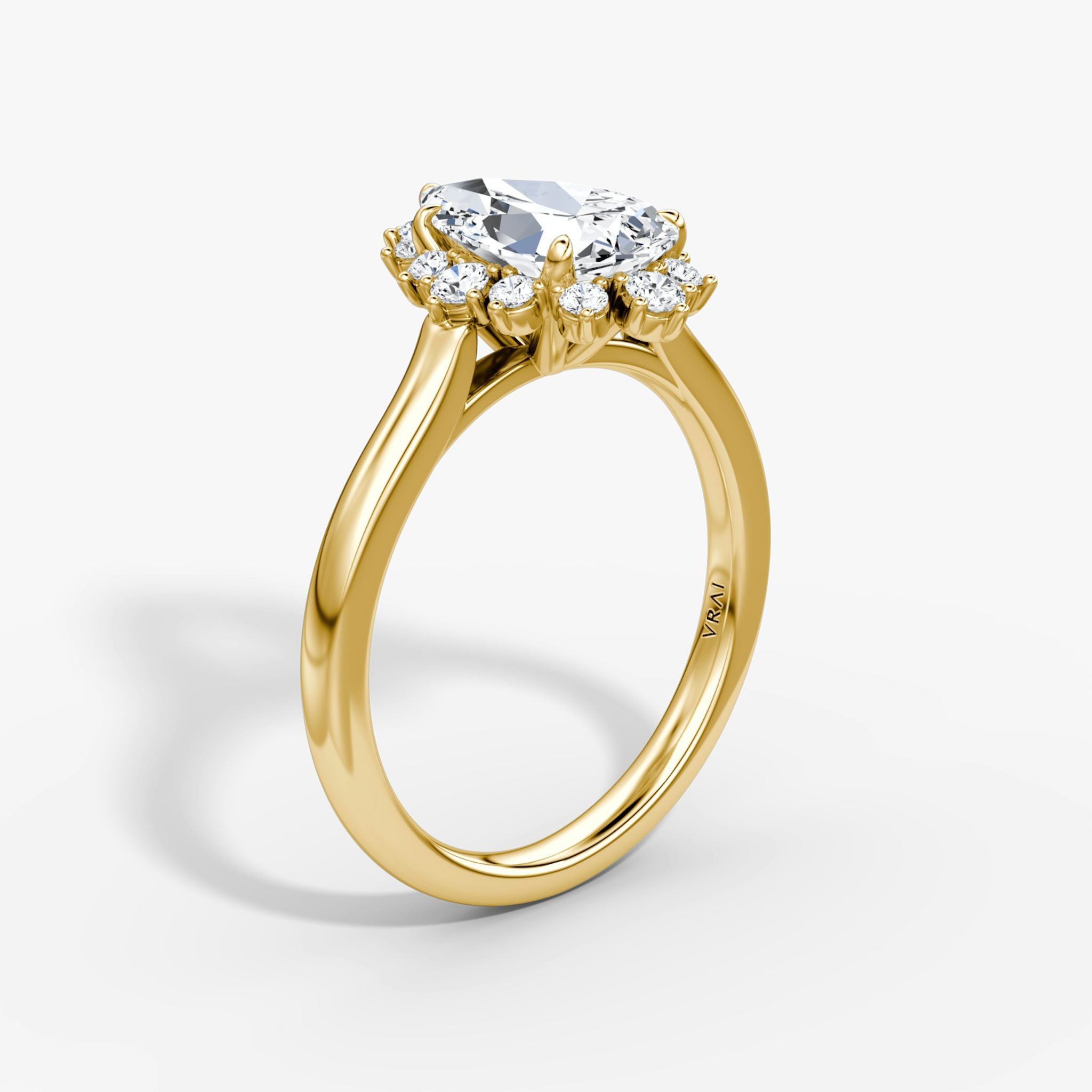 The Aurora Halo | Pear | 18k | Yellow Gold | bandAccent: Plain | diamondOrientation: vertical | caratWeight: other