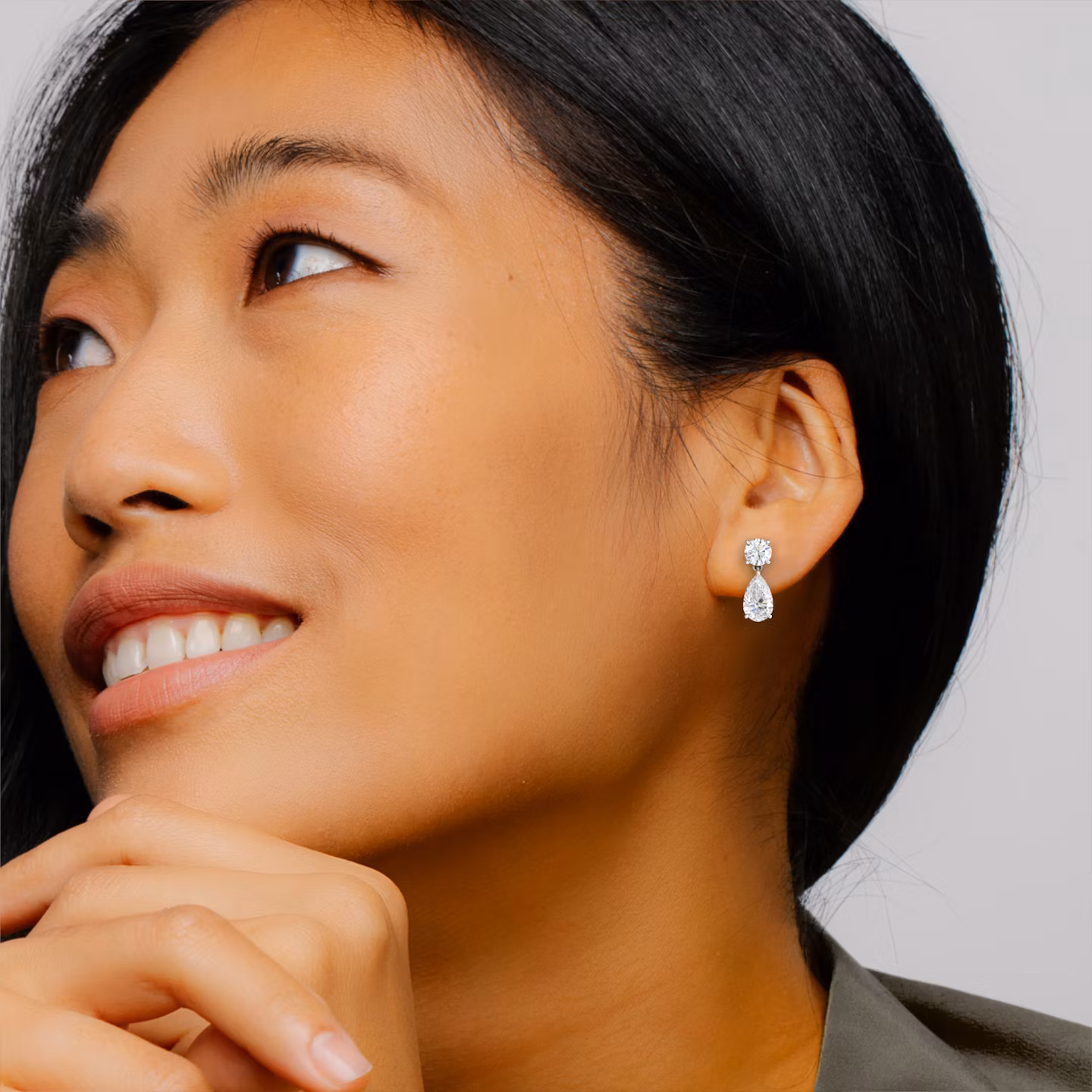 Signature Drop Earring | Round Brilliant and Pear | 14k | White Gold | caratWeight: 1.50ct