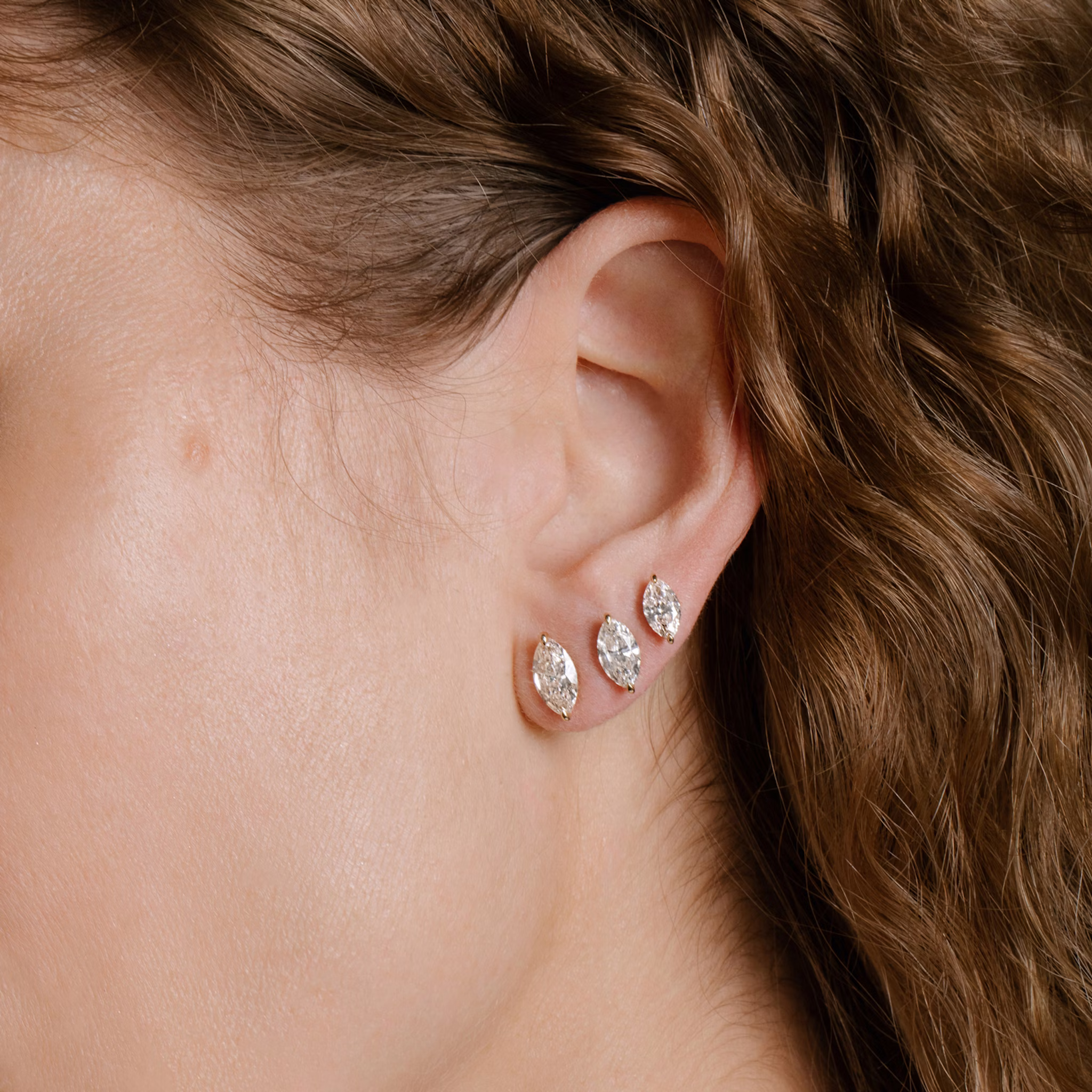 Pendiente Solitario VRAI | Marquise | 14k | Oro blanco | caratWeight: 0.75ct