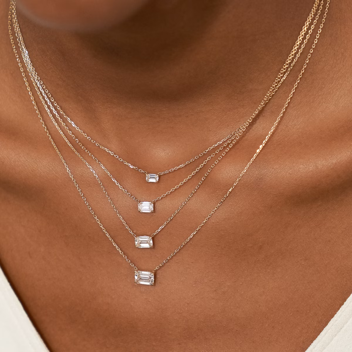 VRAI Solitaire Necklace | Emerald | 14k | Rose Gold | diamondColor: near-colorless | caratWeight: 1.0ct