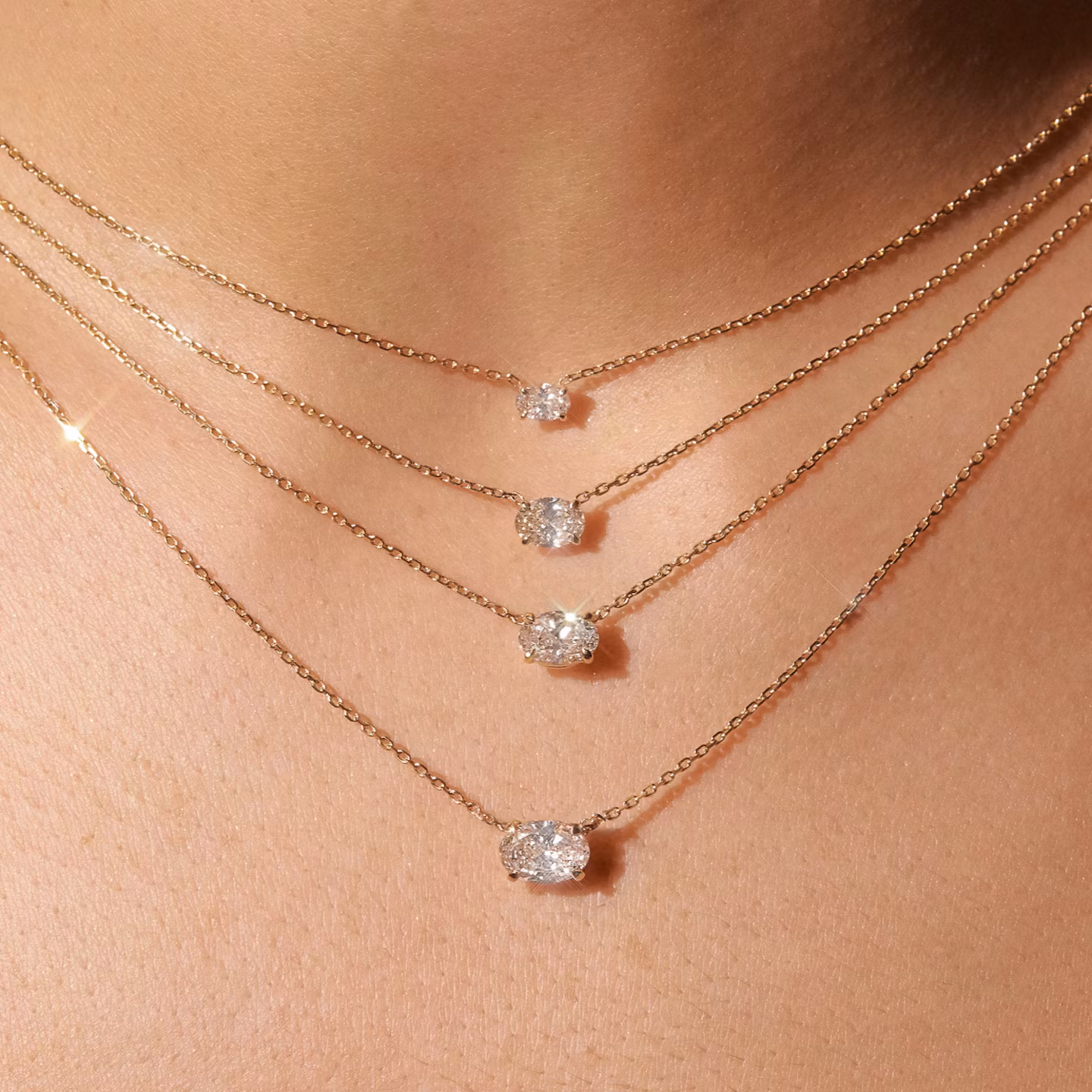VRAI Solitaire Necklace | Oval | 14k | Yellow Gold | diamondColor: near-colorless | caratWeight: 0.25ct