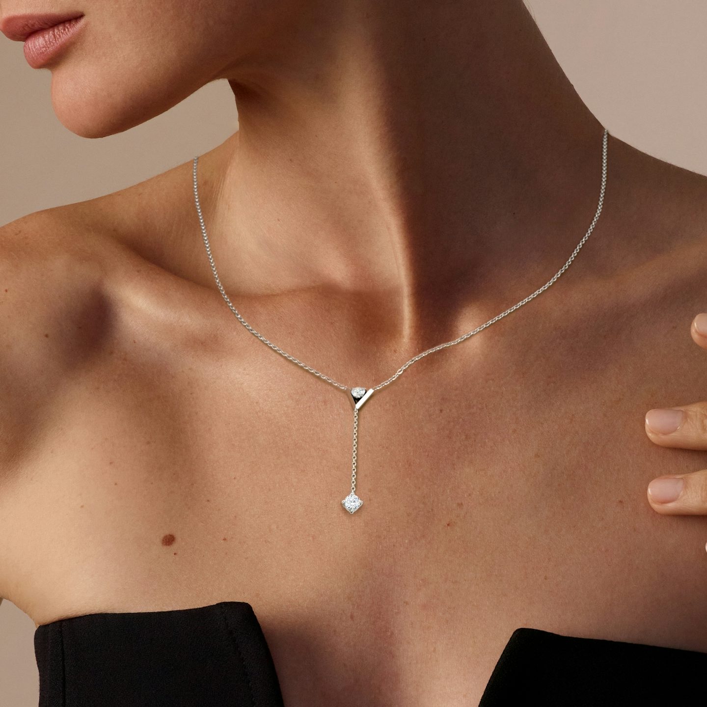VRAI V Duo Lariat Necklace | Round Brilliant and Round Brilliant | 14k | White Gold | chainLength: 16-18
