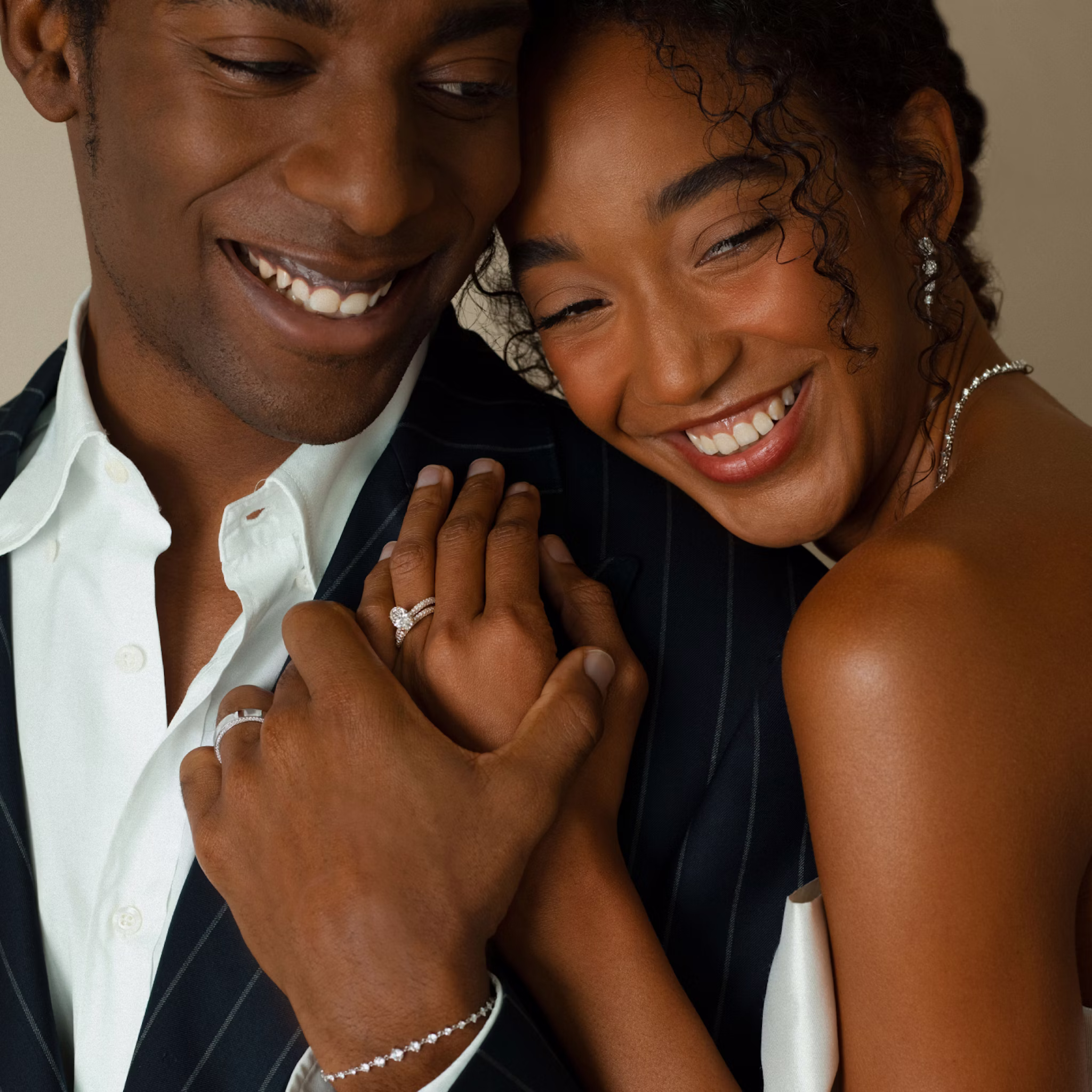 Linked Tennis Earring | Round Brilliant | 14k | Yellow Gold | caratWeight: 0.55ct