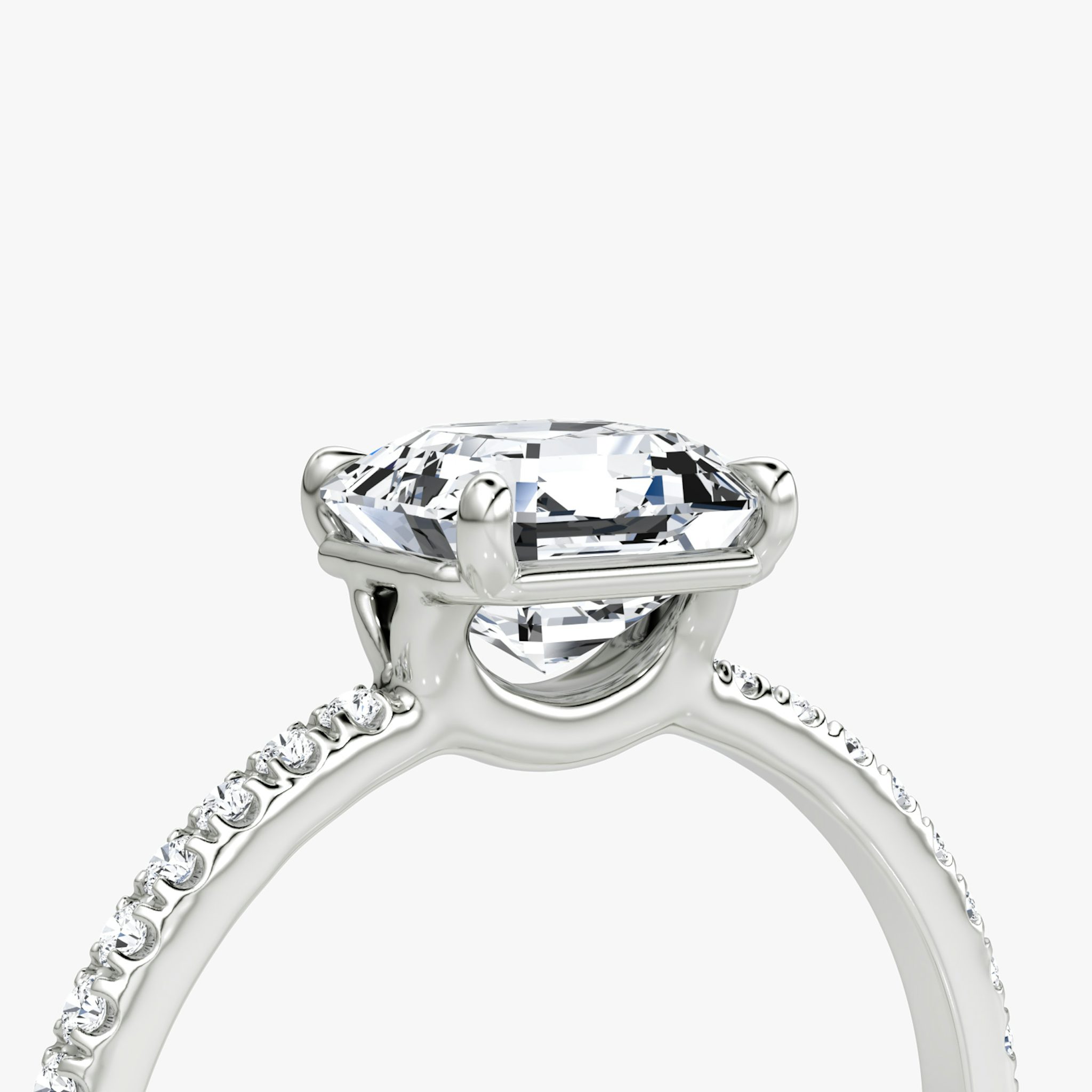 Signature | Asscher | Platin | bandAccent: Mit Pavé-Besatz | bandWidth: standard | hiddenHalo: no | diamondOrientation: horizontal | caratWeight: other