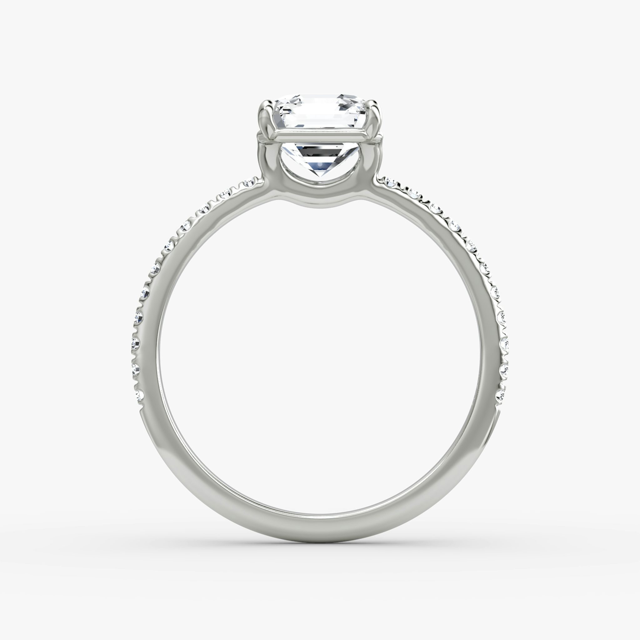 Signature | Asscher | Platin | bandAccent: Mit Pavé-Besatz | bandWidth: standard | hiddenHalo: no | diamondOrientation: horizontal | caratWeight: other