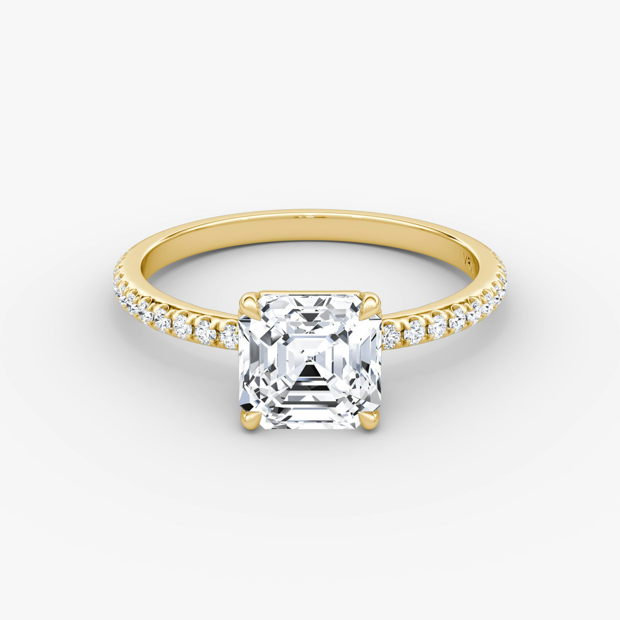 The Signature | Asscher | 18k | Yellow Gold | bandAccent: Pavé | bandWidth: standard | hiddenHalo: no | diamondOrientation: vertical | caratWeight: other