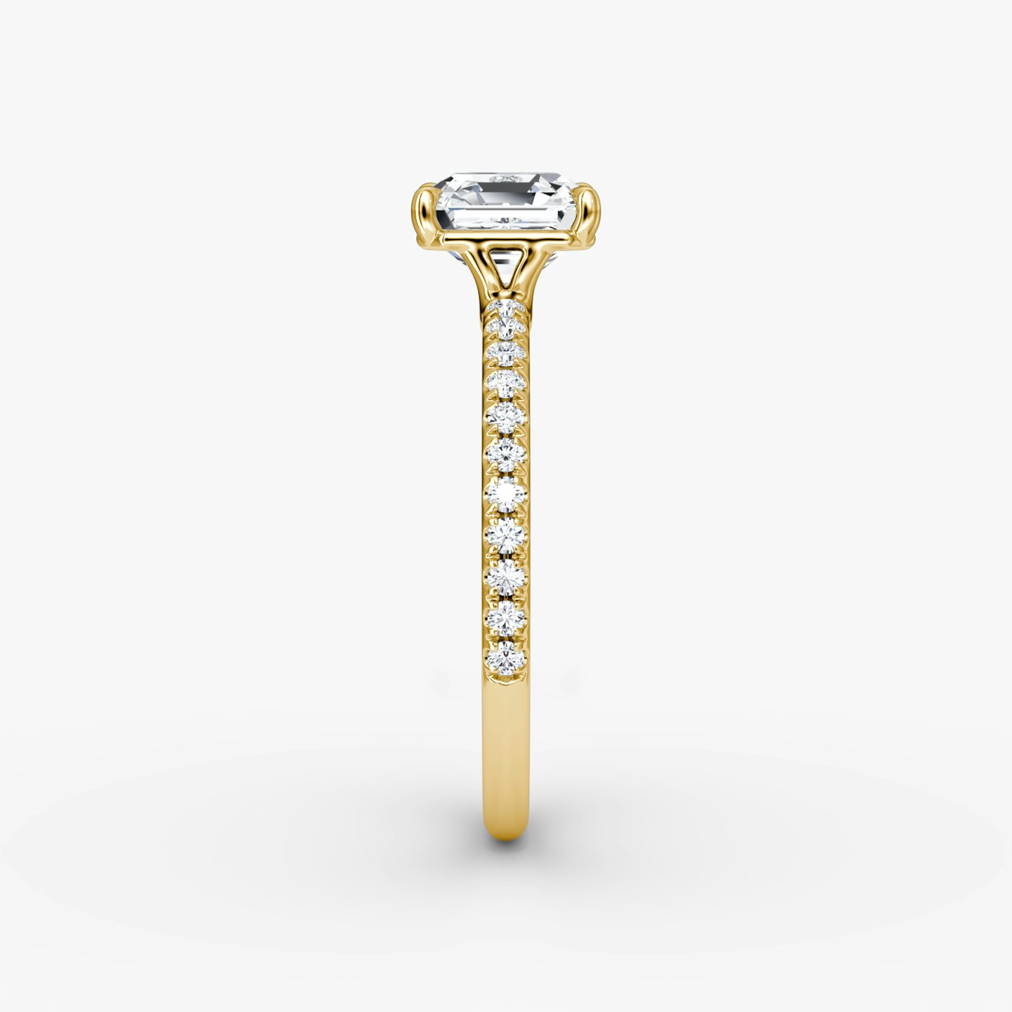The Signature | Asscher | 18k | Yellow Gold | bandAccent: Pavé | bandWidth: standard | hiddenHalo: no | diamondOrientation: vertical | caratWeight: other