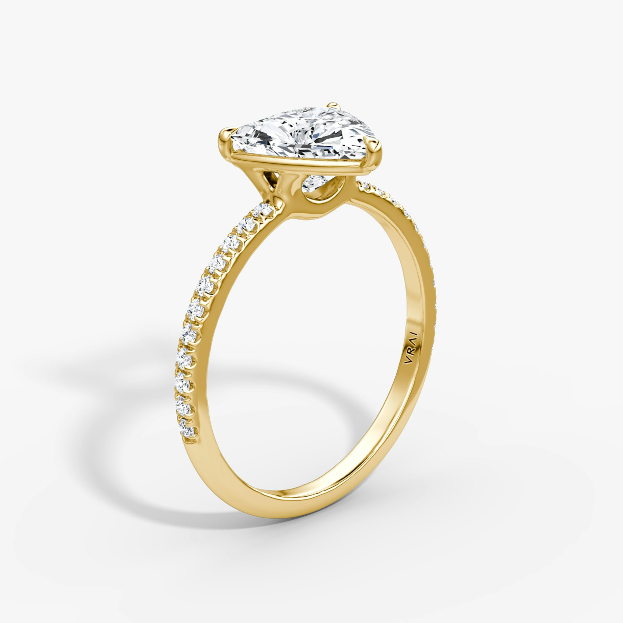The Signature | Trillion | 18k | Yellow Gold | bandAccent: Pavé | bandWidth: standard | hiddenHalo: no | diamondOrientation: vertical | caratWeight: other