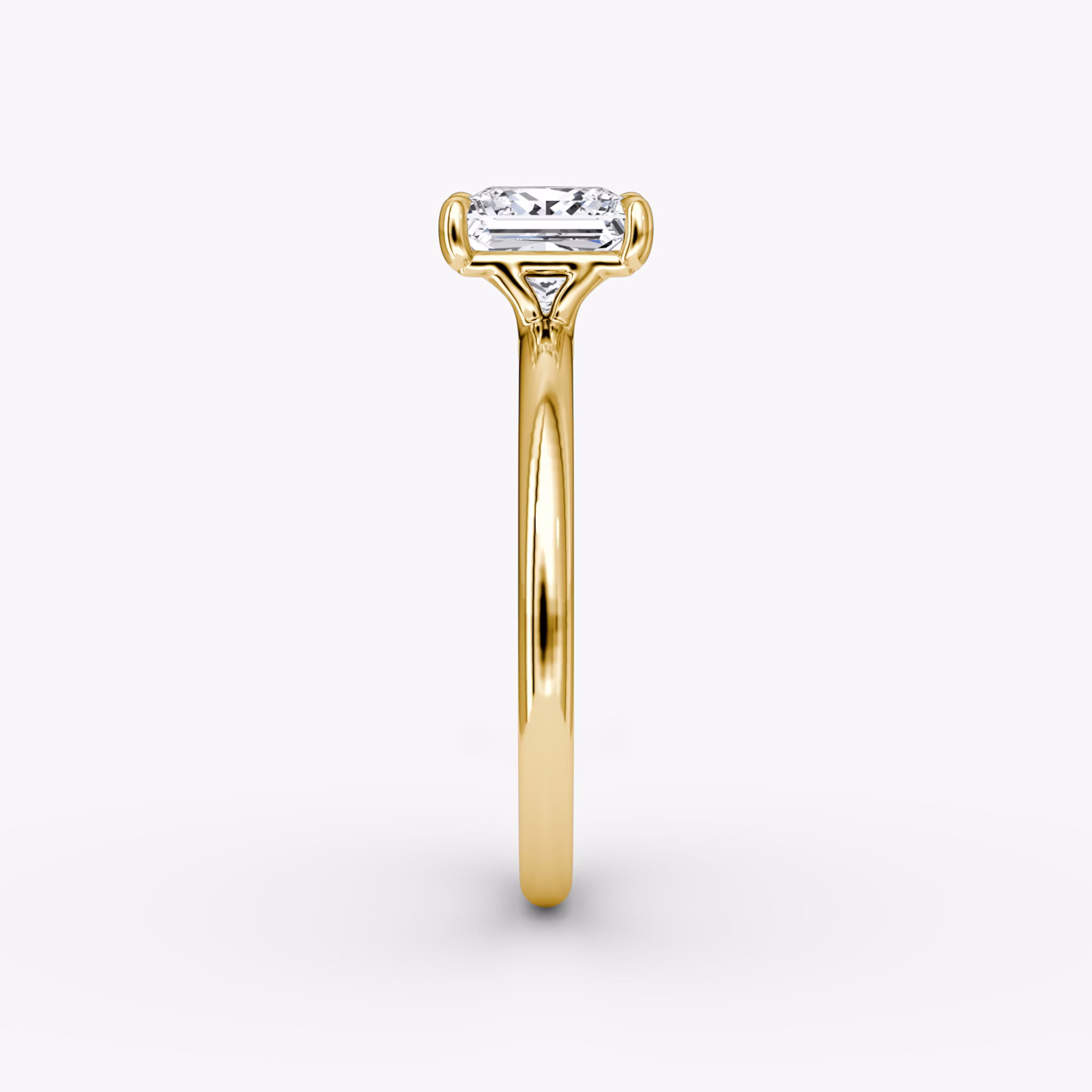 The Signature | Princess | 18k | Yellow Gold | bandAccent: Plain | bandWidth: standard | hiddenHalo: no | diamondOrientation: vertical | caratWeight: other