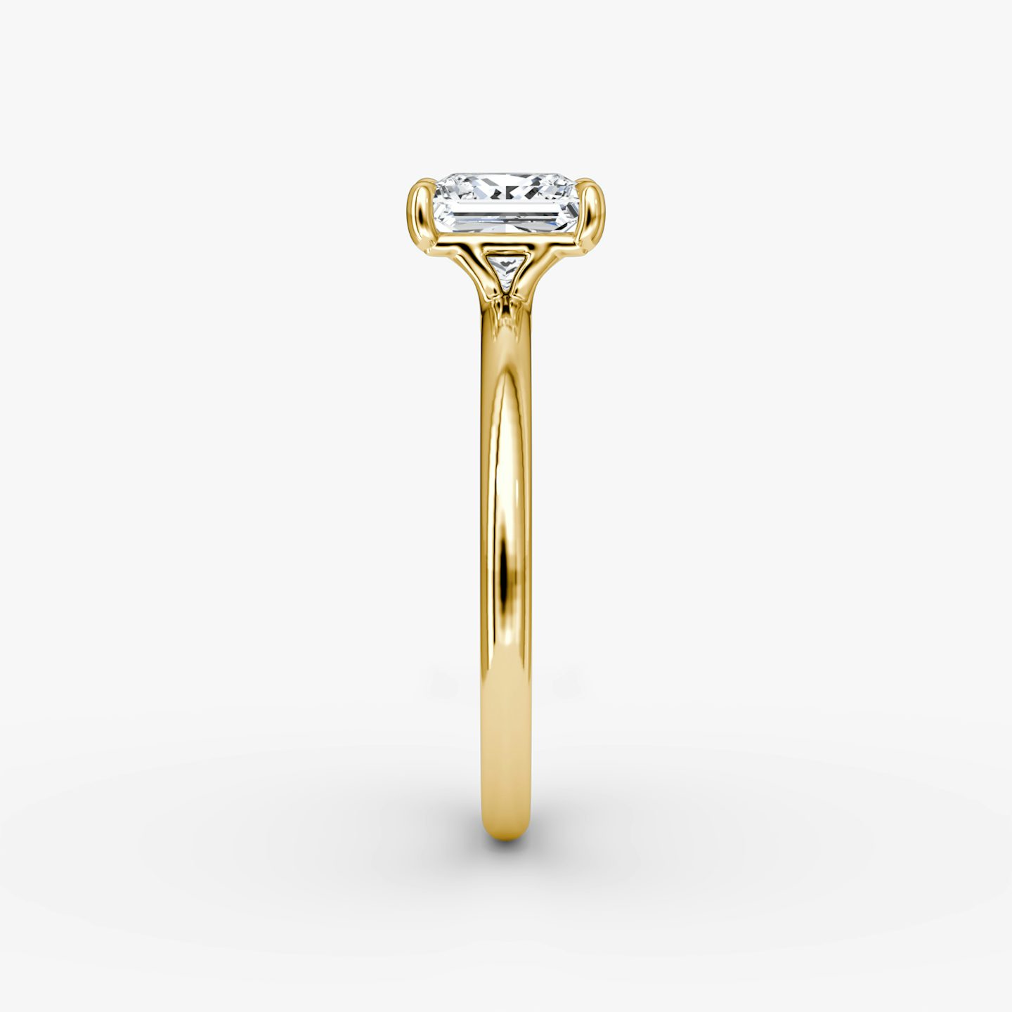 The Signature | Princess | 18k | Yellow Gold | bandAccent: Plain | bandWidth: standard | hiddenHalo: no | diamondOrientation: vertical | caratWeight: other