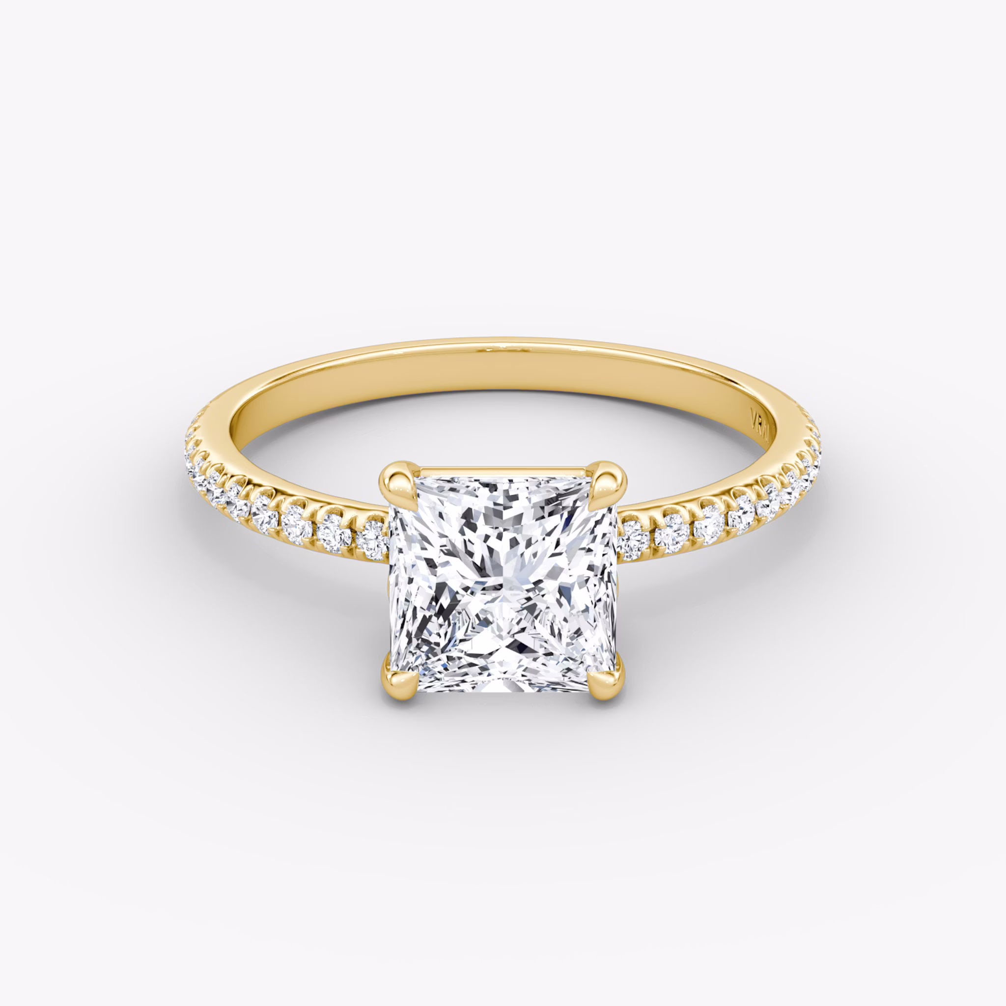 The Signature | Princess | 18k | Yellow Gold | bandAccent: Pavé | bandWidth: standard | hiddenHalo: no | diamondOrientation: vertical | caratWeight: other