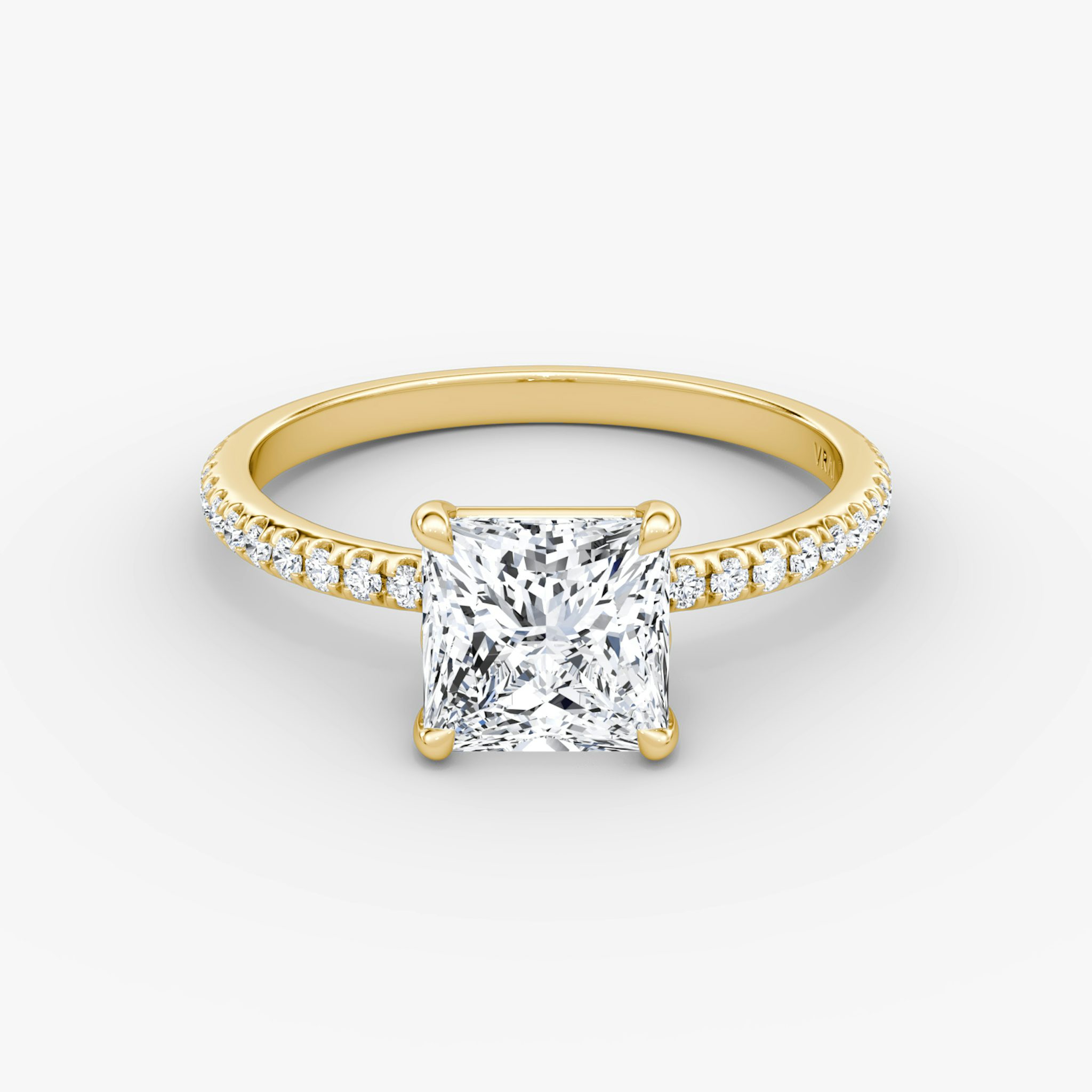 The Signature | Princess | 18k | Yellow Gold | bandAccent: Pavé | bandWidth: standard | hiddenHalo: no | diamondOrientation: vertical | caratWeight: other