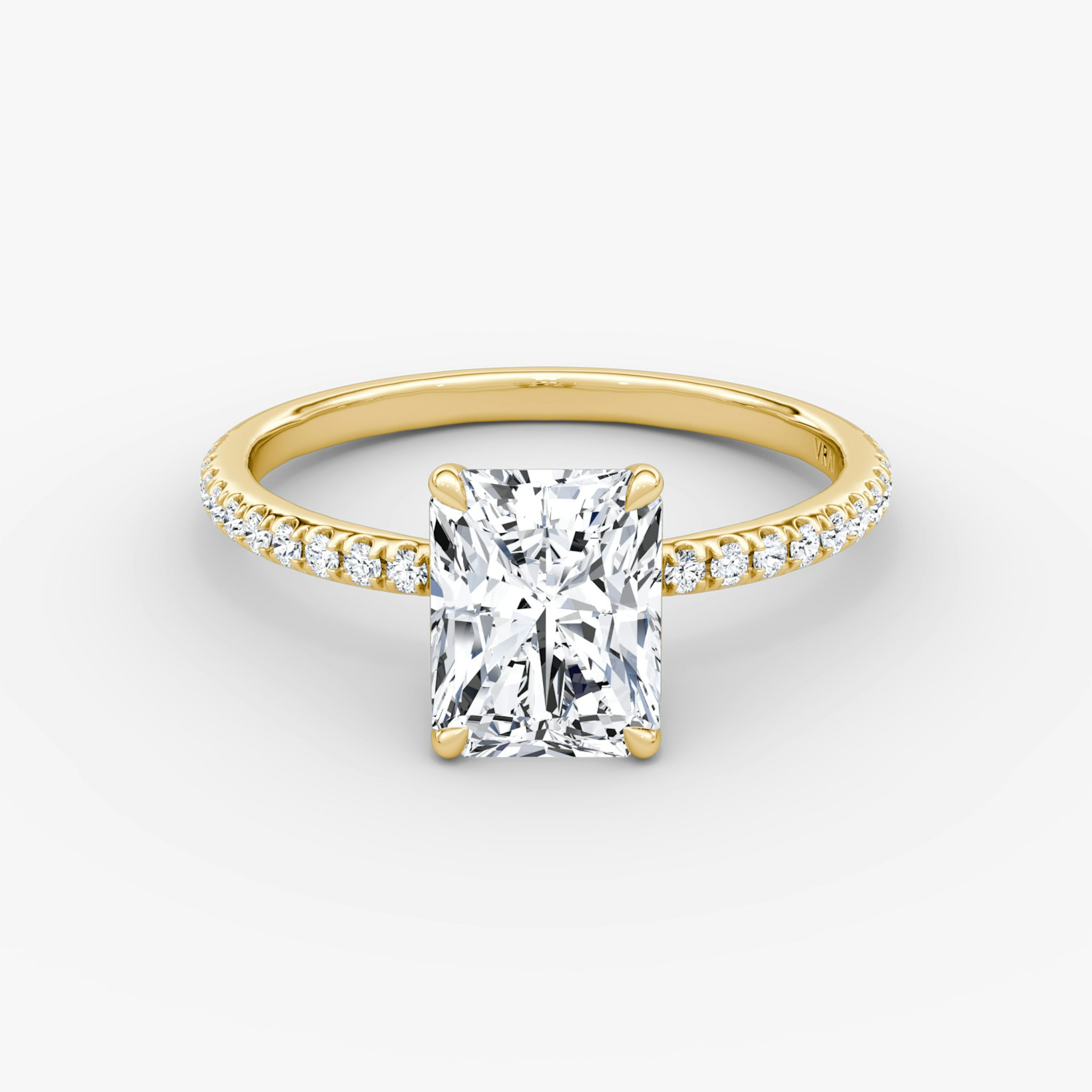 The Signature | Radiant | 18k | Yellow Gold | bandAccent: Pavé | bandWidth: standard | hiddenHalo: no | diamondOrientation: vertical | caratWeight: other