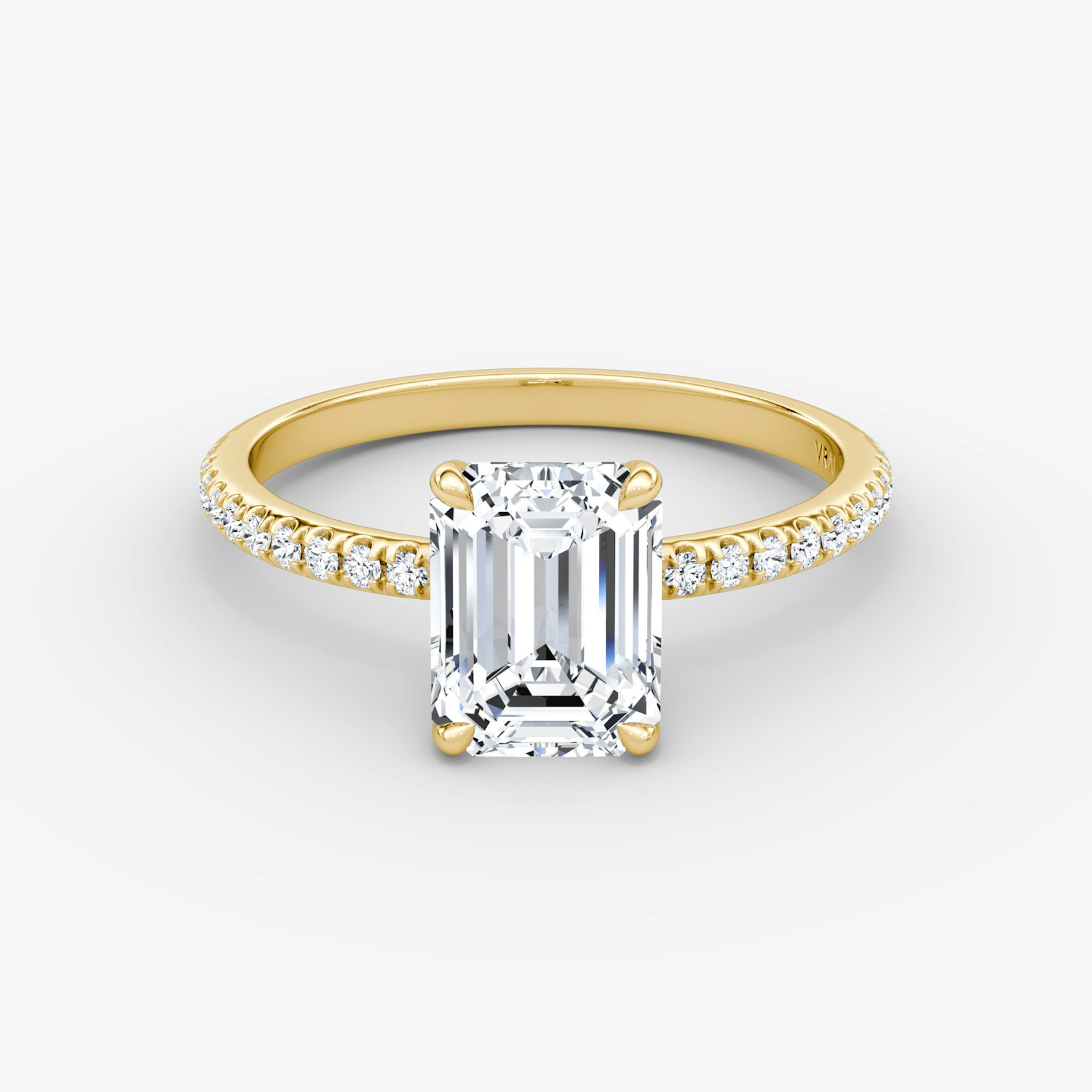 The Signature | Emerald | 18k | Yellow Gold | bandAccent: Pavé | bandWidth: standard | hiddenHalo: no | diamondOrientation: vertical | caratWeight: other