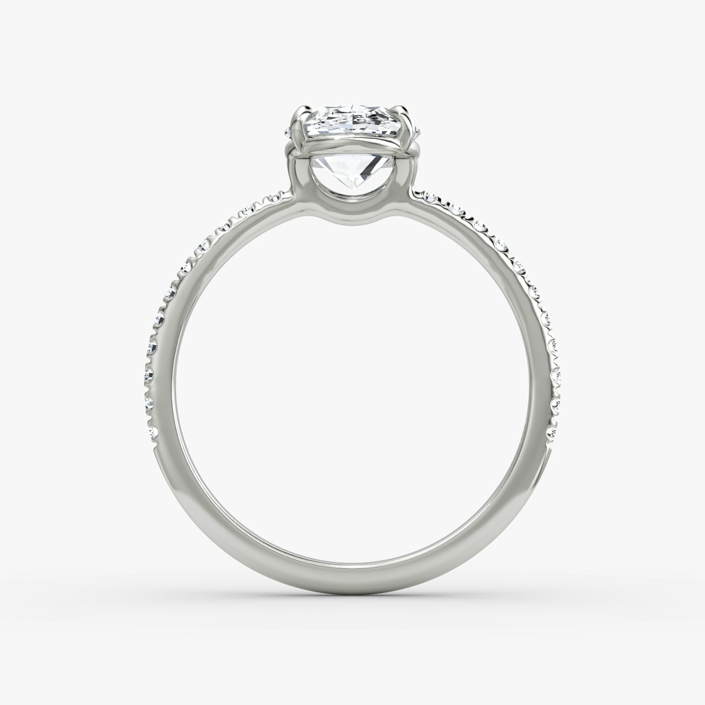 Anillo de compromiso Signature | Oval | Platino | bandAccent: Pavé | bandWidth: standard | hiddenHalo: no | diamondOrientation: vertical | caratWeight: other
