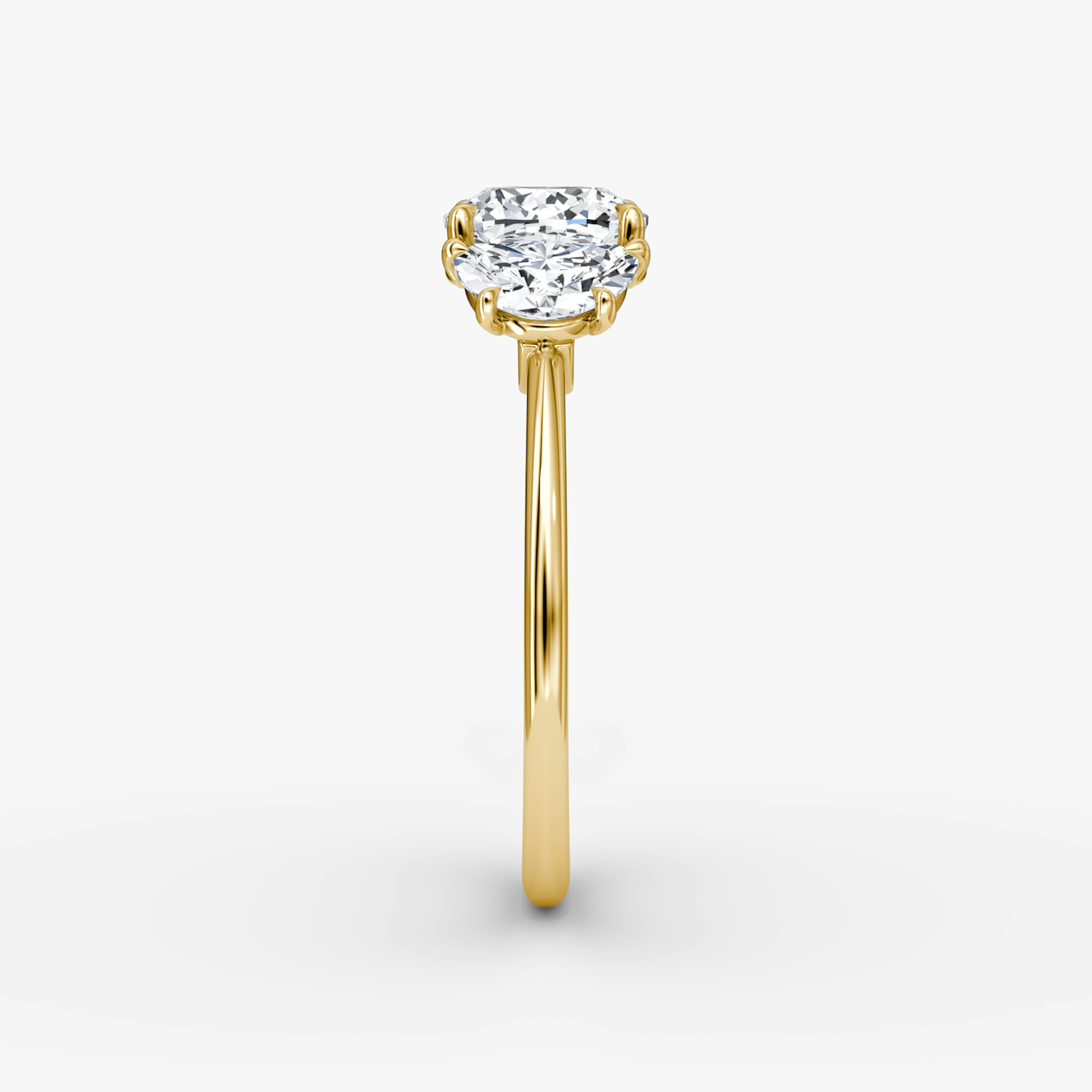The Three Stone | Cushion | 18k | Yellow Gold | bandAccent: Plain | sideStoneCarat: 0.50ct | sideStoneShape: Half Moon | diamondOrientation: vertical | caratWeight: other