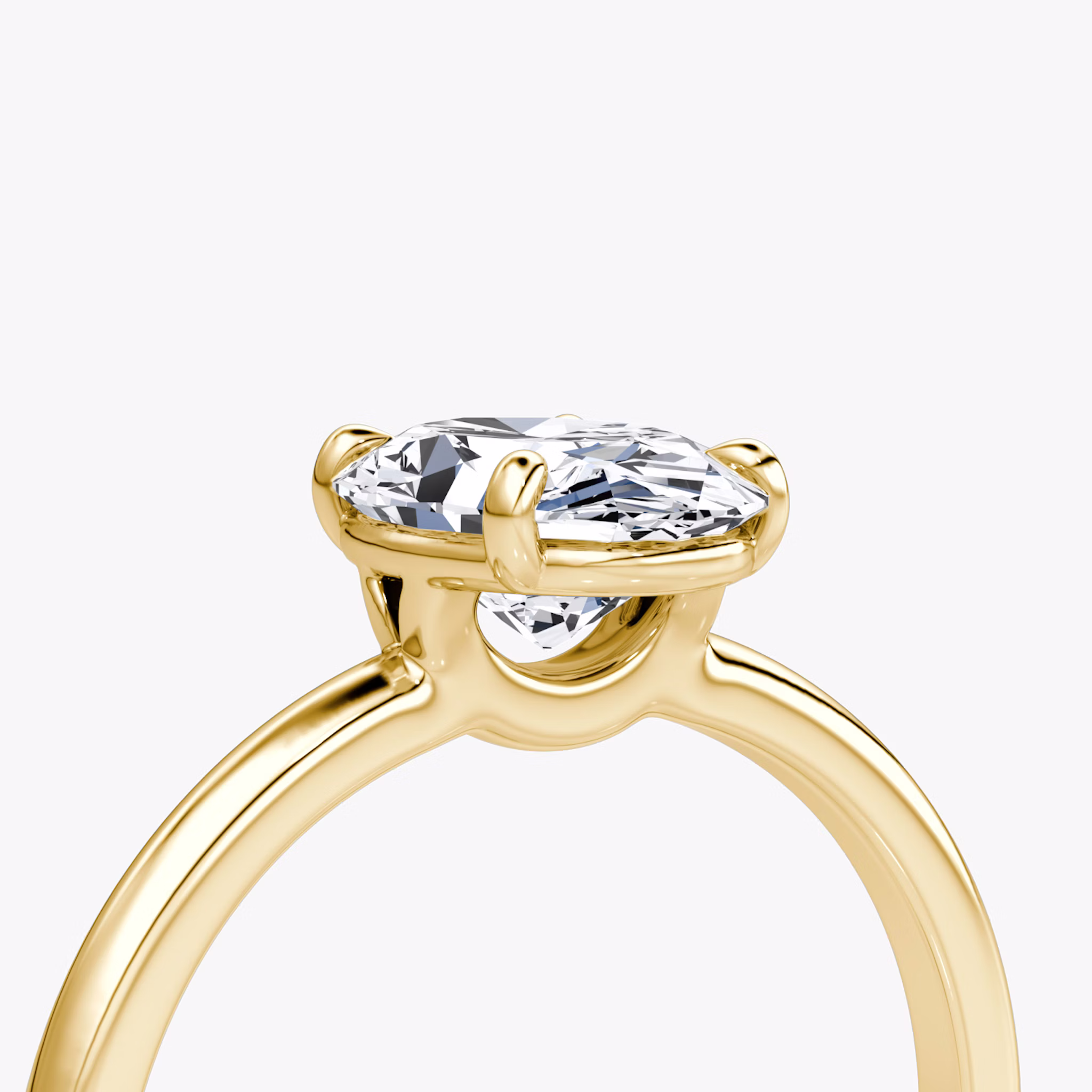 The Signature | Oval | 18k | Yellow Gold | bandAccent: Plain | bandWidth: standard | hiddenHalo: no | diamondOrientation: vertical | caratWeight: other