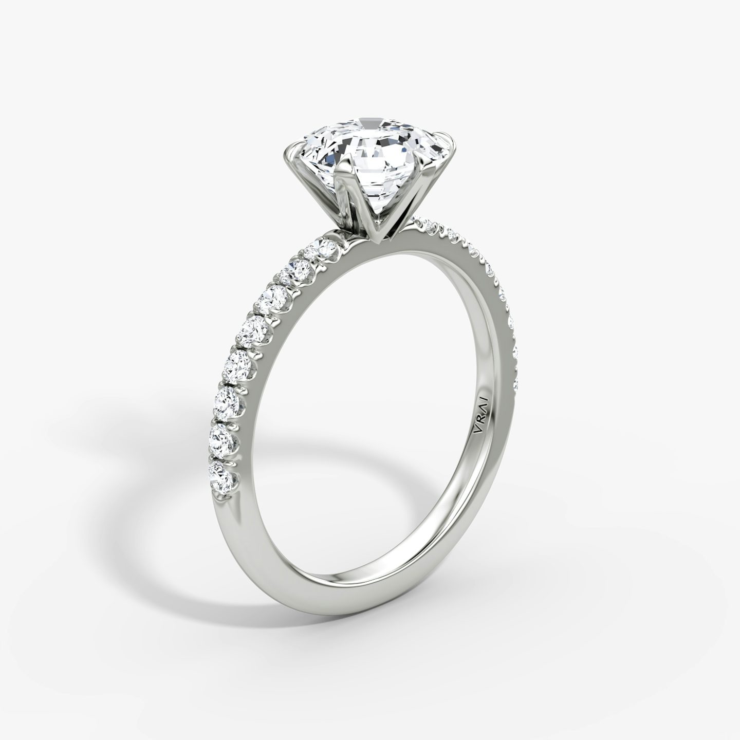 The V | Asscher | 18k | White Gold | bandAccent: Pavé | diamondOrientation: vertical | caratWeight: other