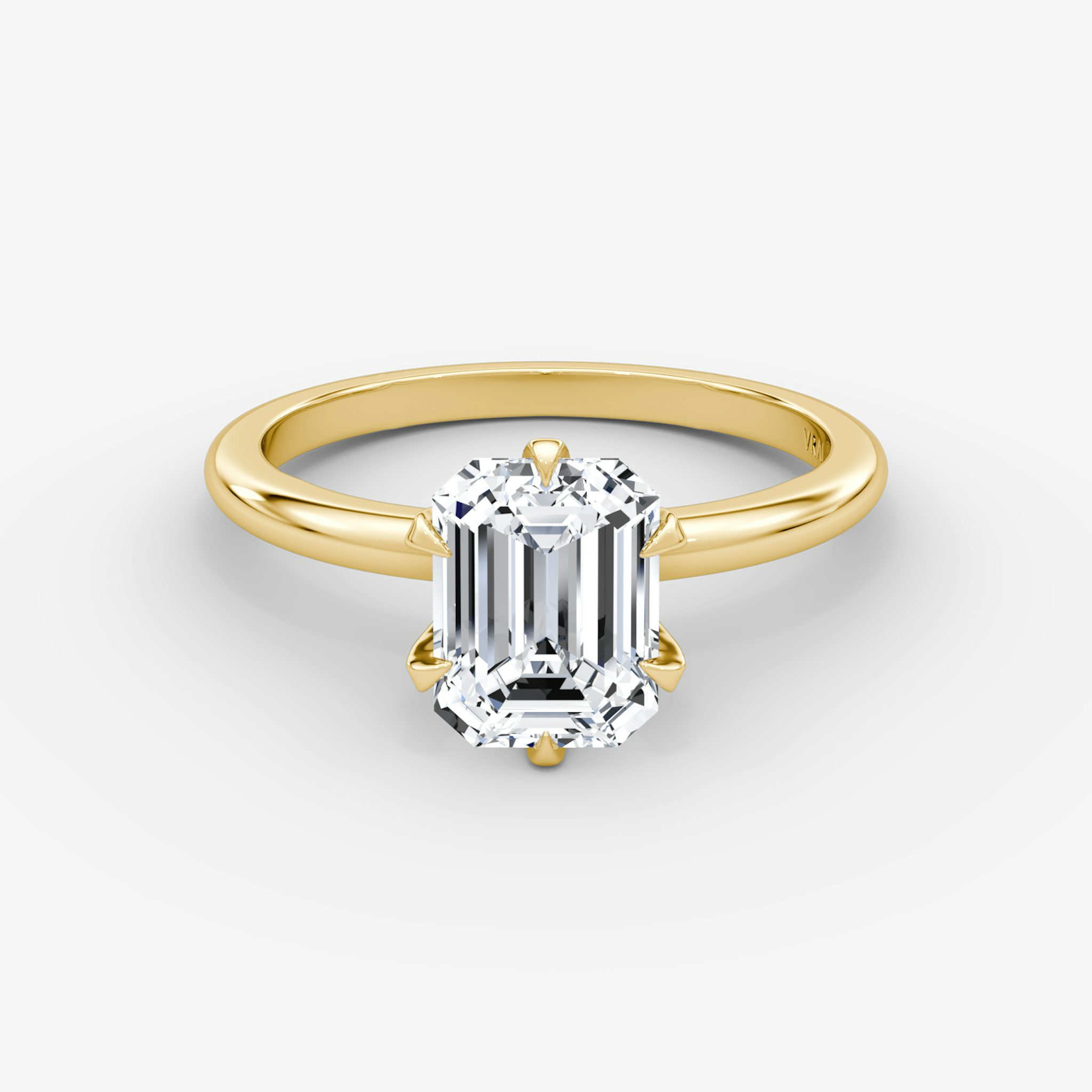 The V | Emerald | 18k | Yellow Gold | bandAccent: Plain | diamondOrientation: vertical | caratWeight: other