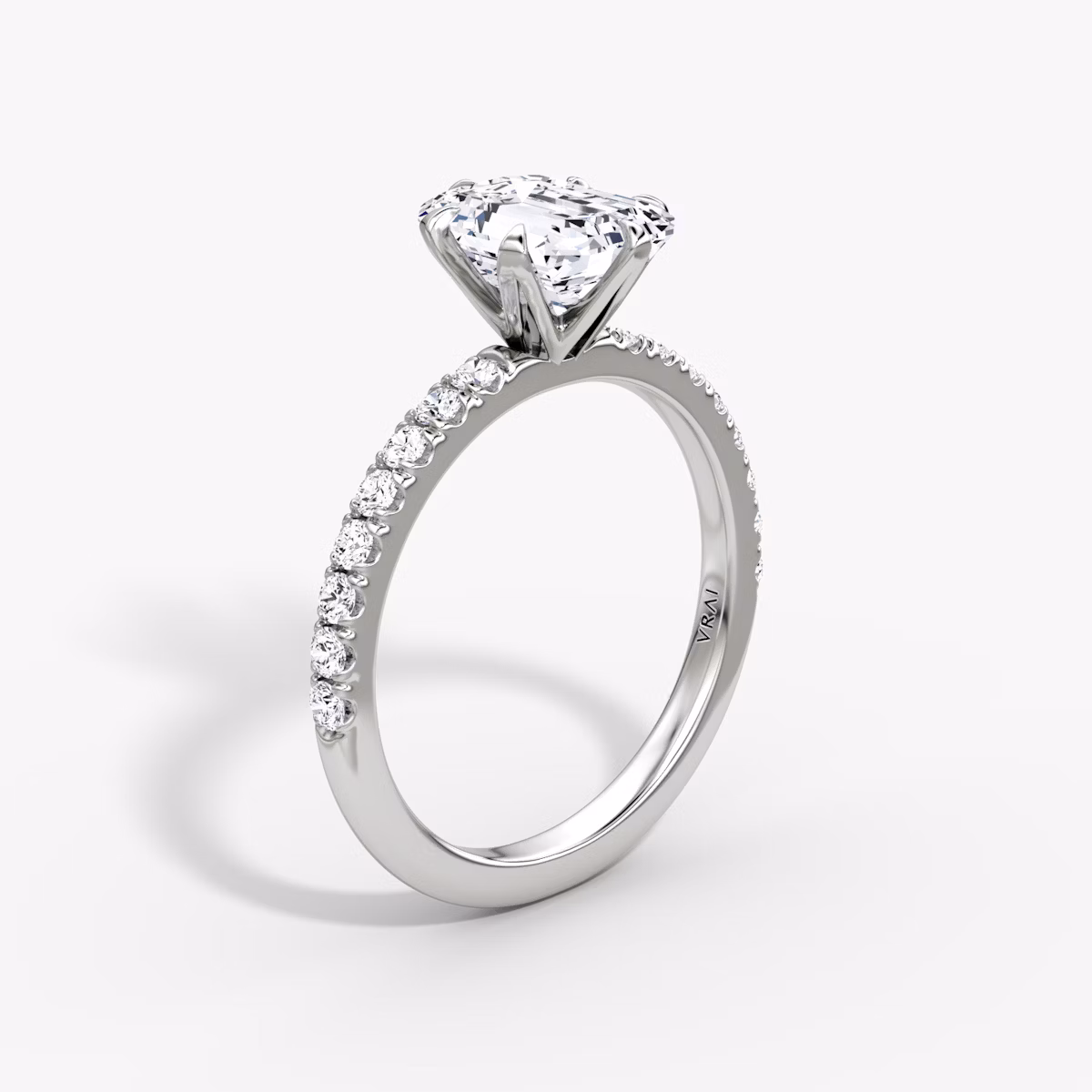 The V | Emerald | 18k | White Gold | bandAccent: Pavé | diamondOrientation: vertical | caratWeight: other
