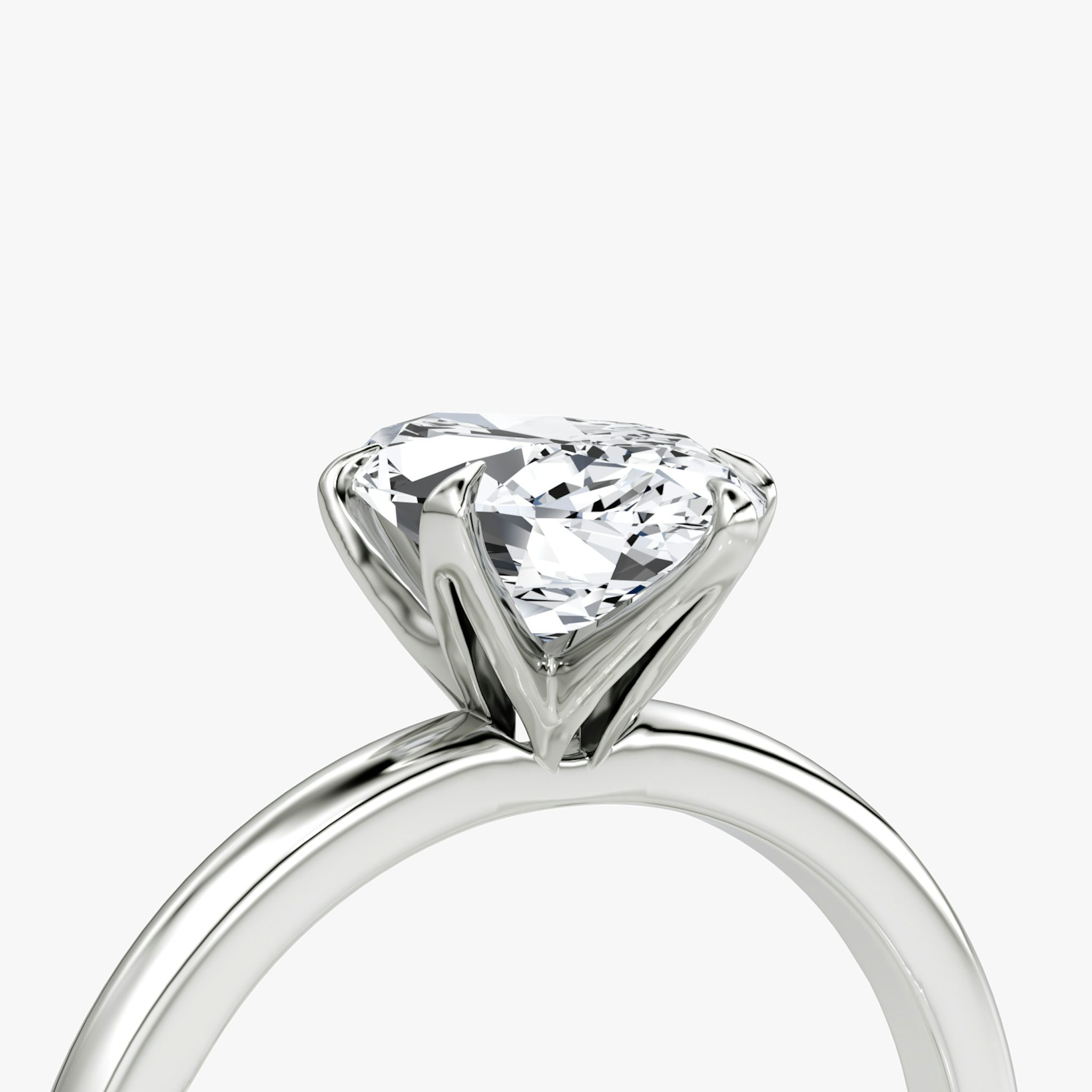 The V | Marquise | 18k | White Gold | bandAccent: Plain | diamondOrientation: vertical | caratWeight: other