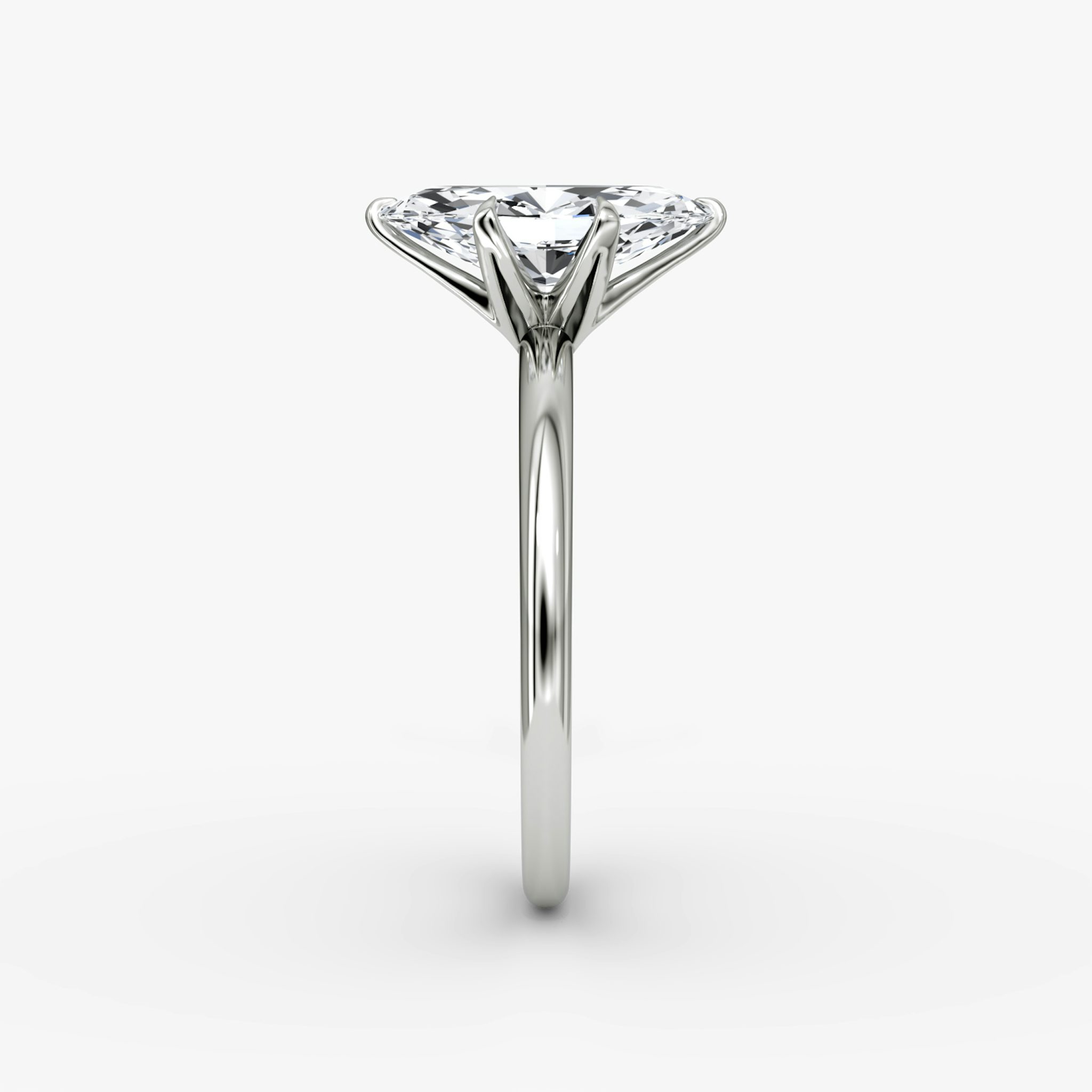The V | Marquise | 18k | White Gold | bandAccent: Plain | diamondOrientation: vertical | caratWeight: other