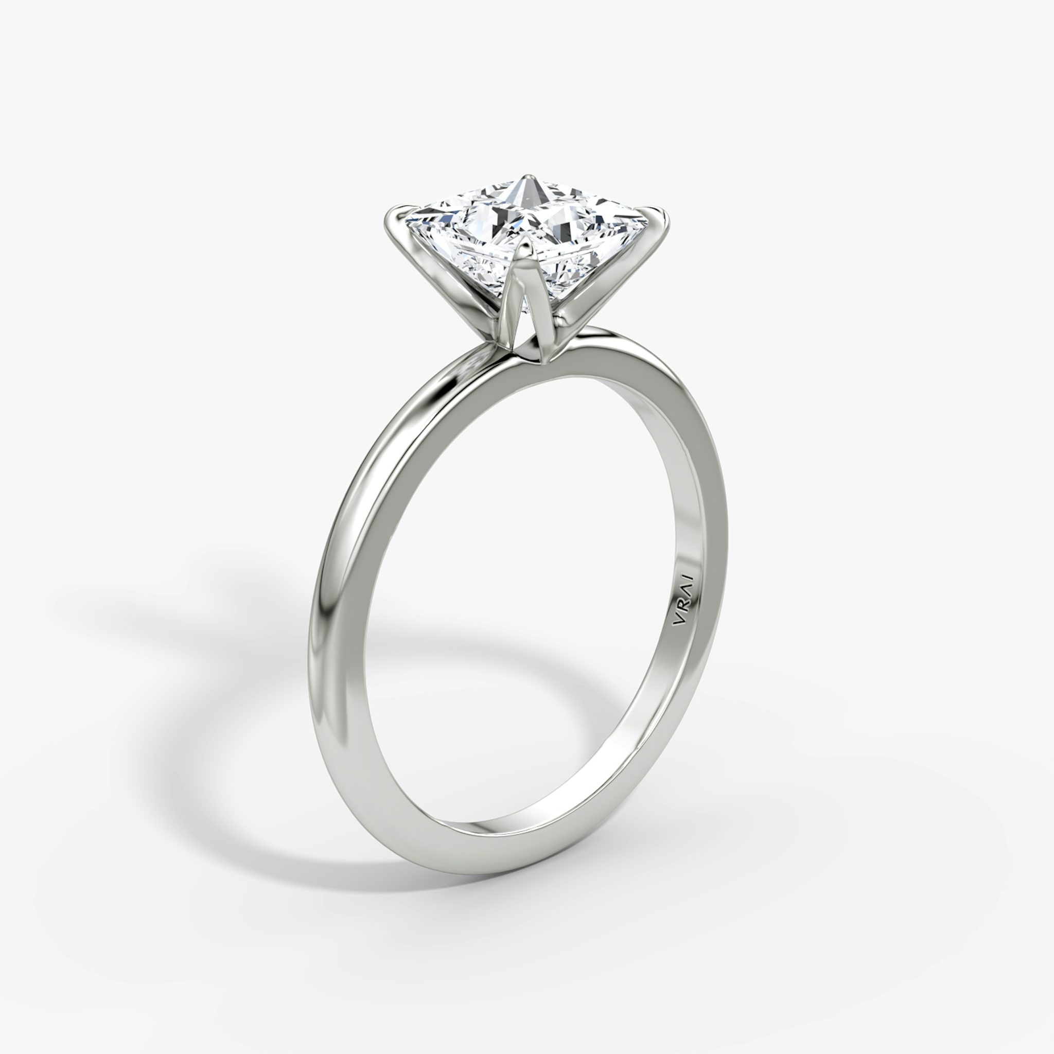 The V | Princess | Platinum | bandAccent: Plain | diamondOrientation: vertical | caratWeight: other