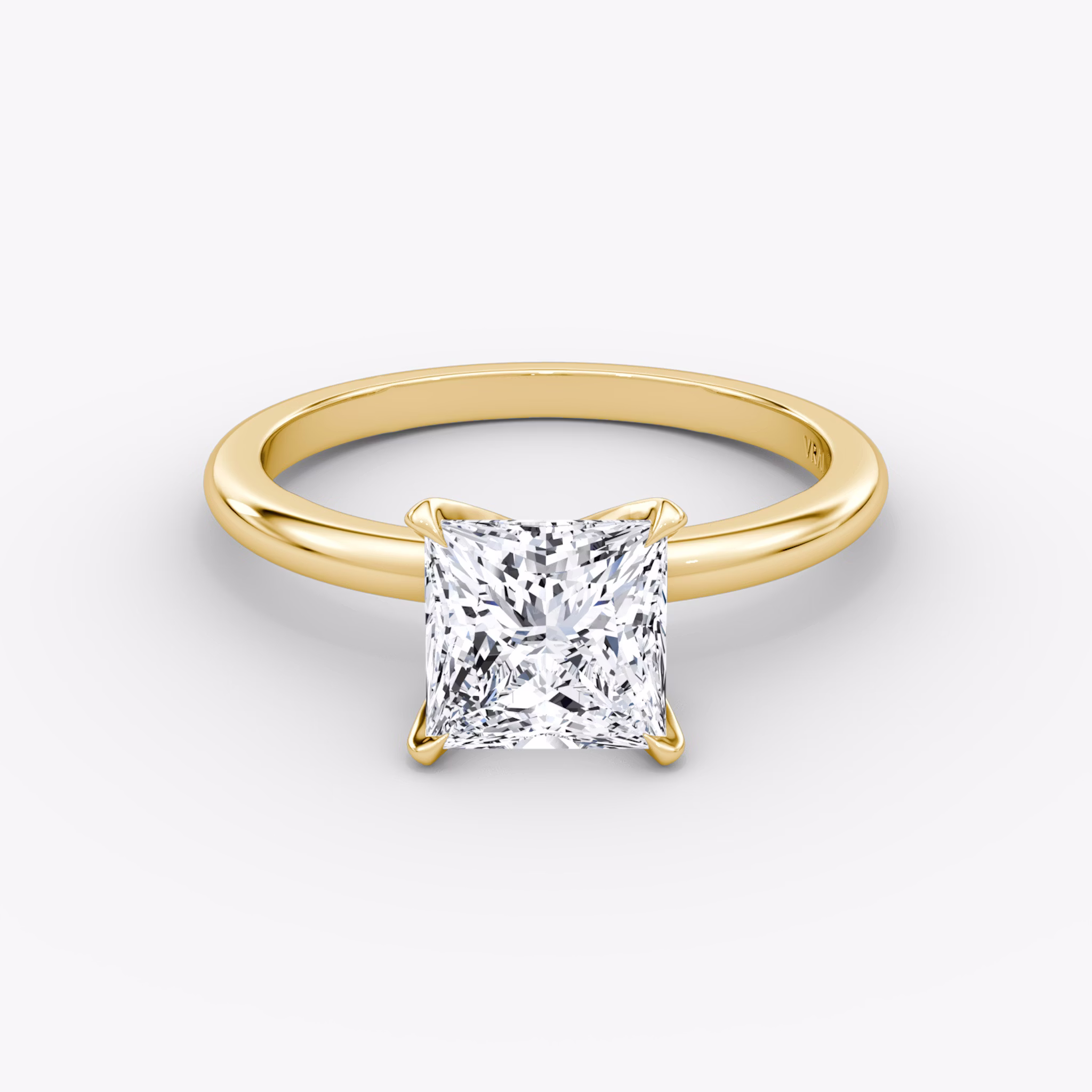 The V | Princess | 18k | Yellow Gold | bandAccent: Plain | diamondOrientation: vertical | caratWeight: other