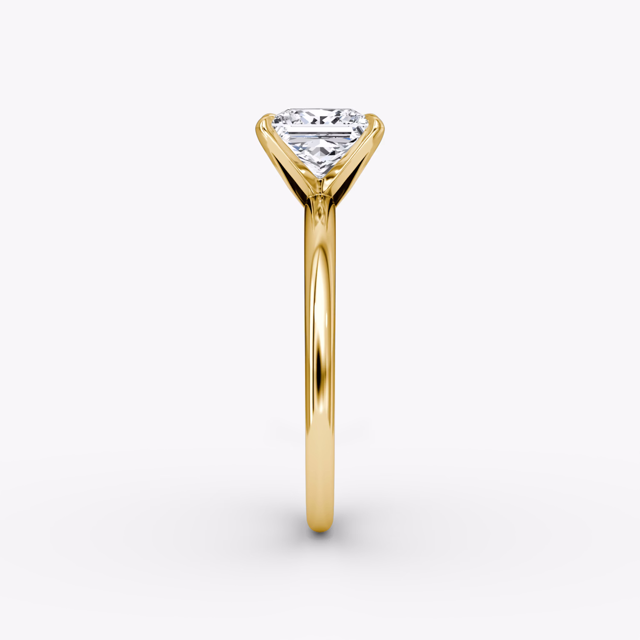 The V | Princess | 18k | Yellow Gold | bandAccent: Plain | diamondOrientation: vertical | caratWeight: other