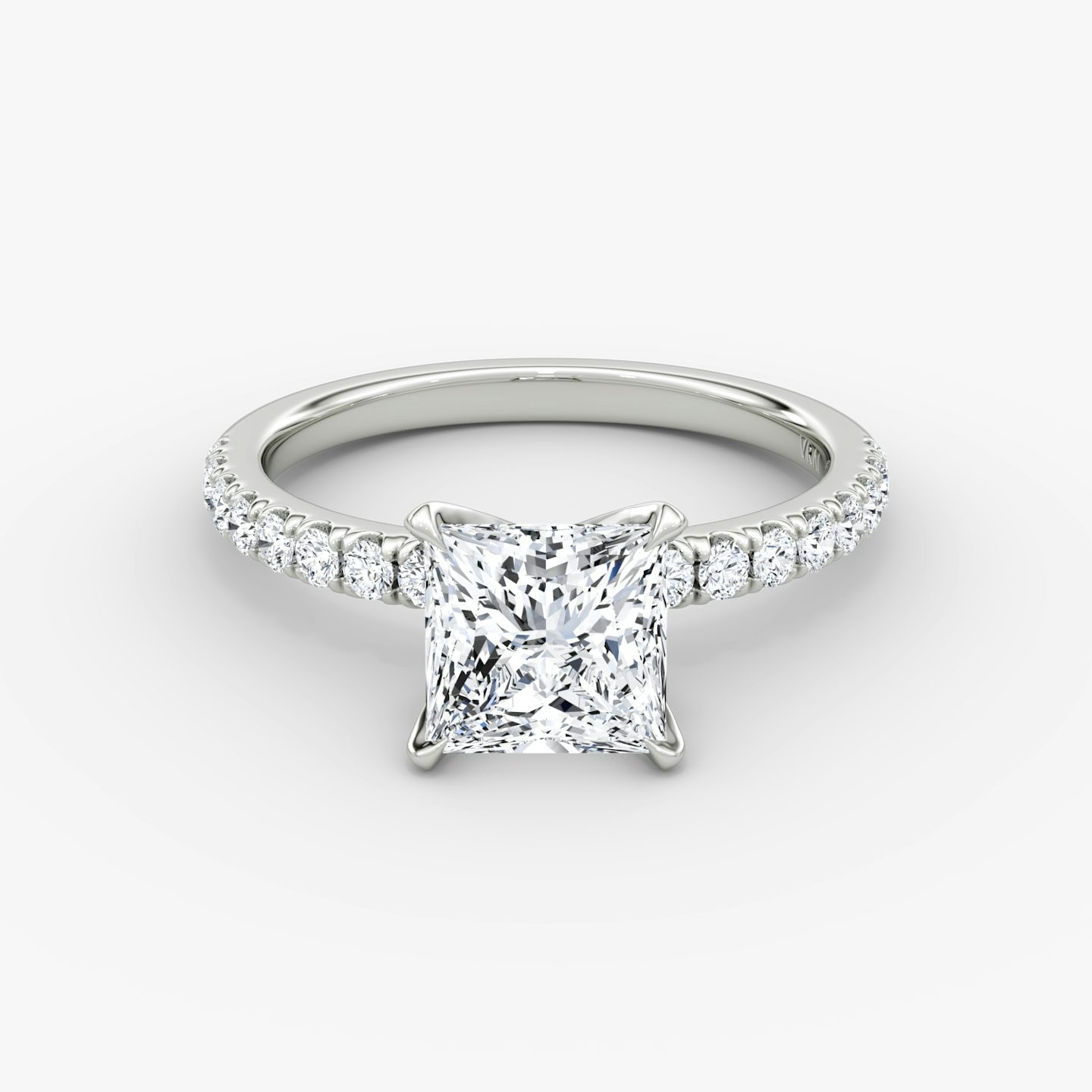 The V | Princess | 18k | White Gold | bandAccent: Pavé | diamondOrientation: vertical | caratWeight: other