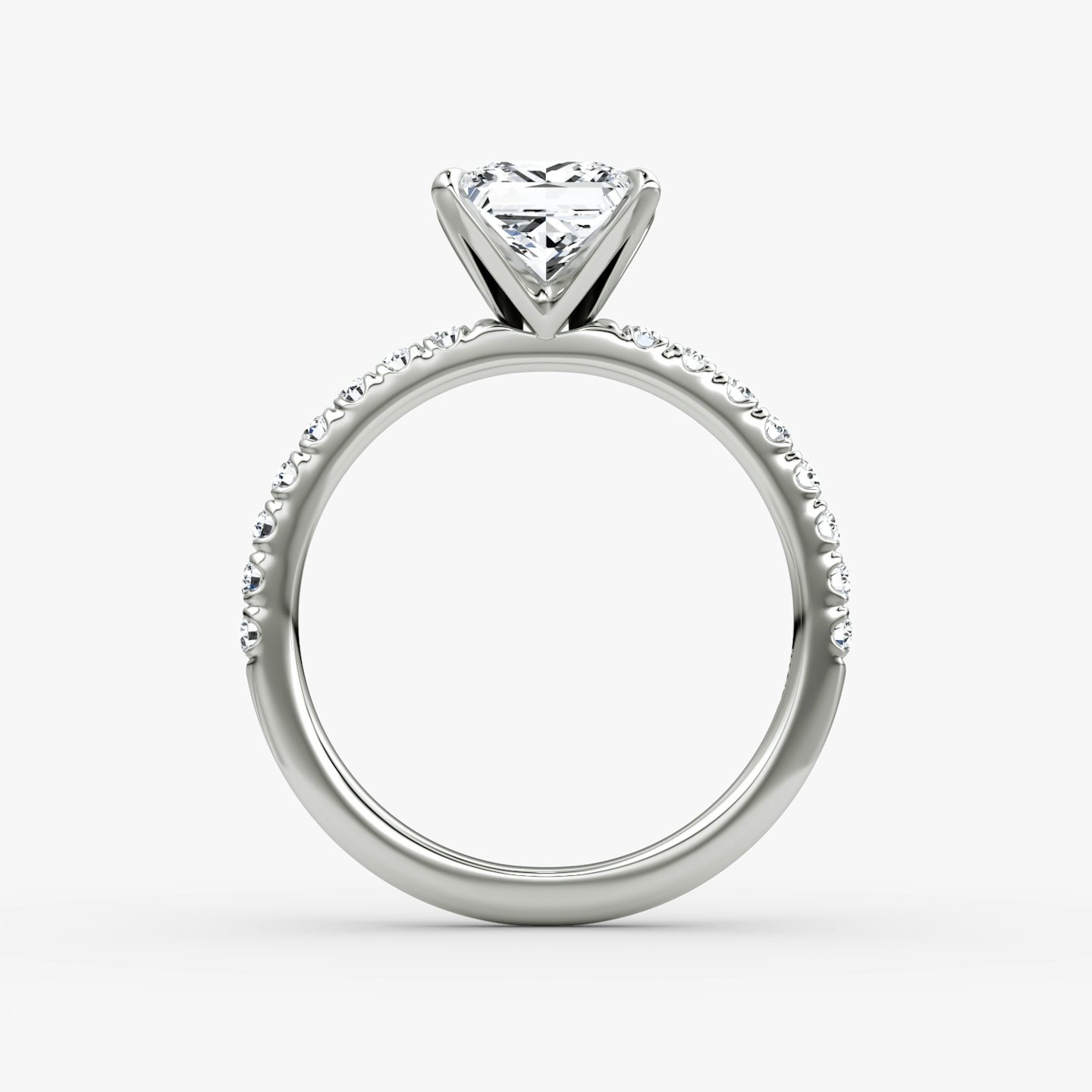 The V | Princess | 18k | White Gold | bandAccent: Pavé | diamondOrientation: vertical | caratWeight: other