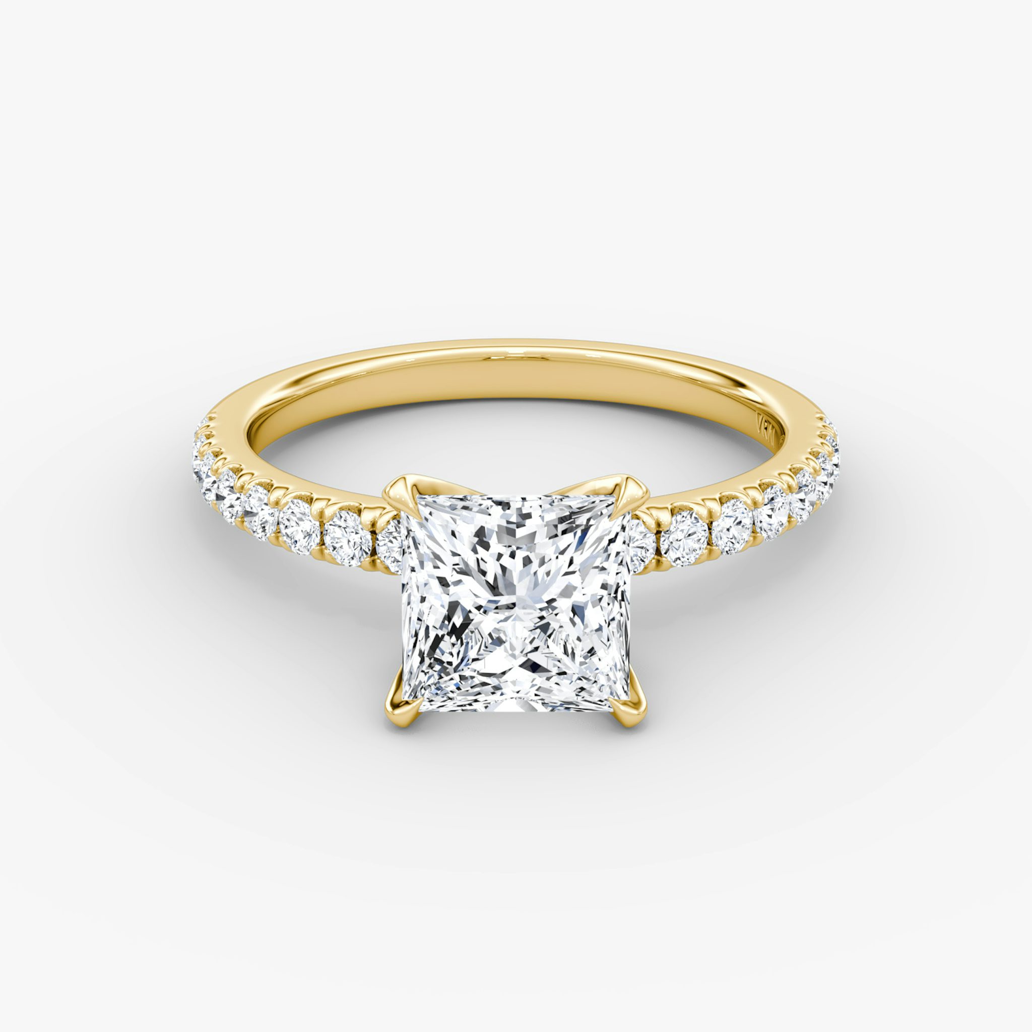 The V | Princess | 18k | Yellow Gold | bandAccent: Pavé | diamondOrientation: vertical | caratWeight: other