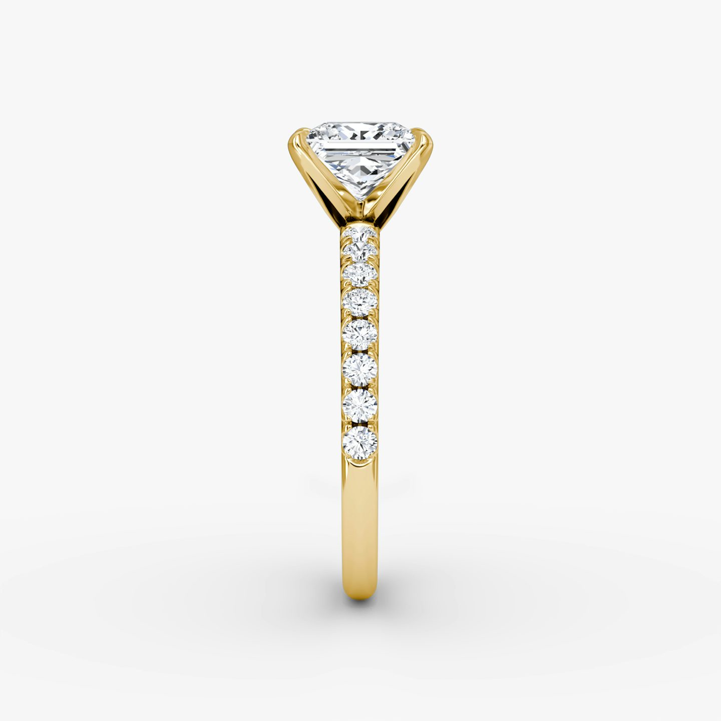 The V | Princess | 18k | Yellow Gold | bandAccent: Pavé | diamondOrientation: vertical | caratWeight: other