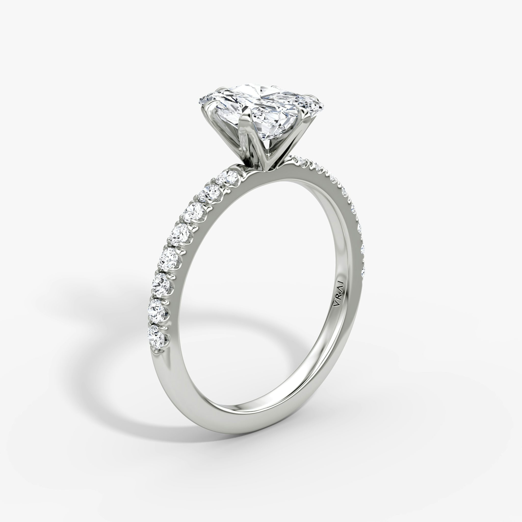 The V | Radiant | 18k | White Gold | bandAccent: Pavé | diamondOrientation: vertical | caratWeight: other