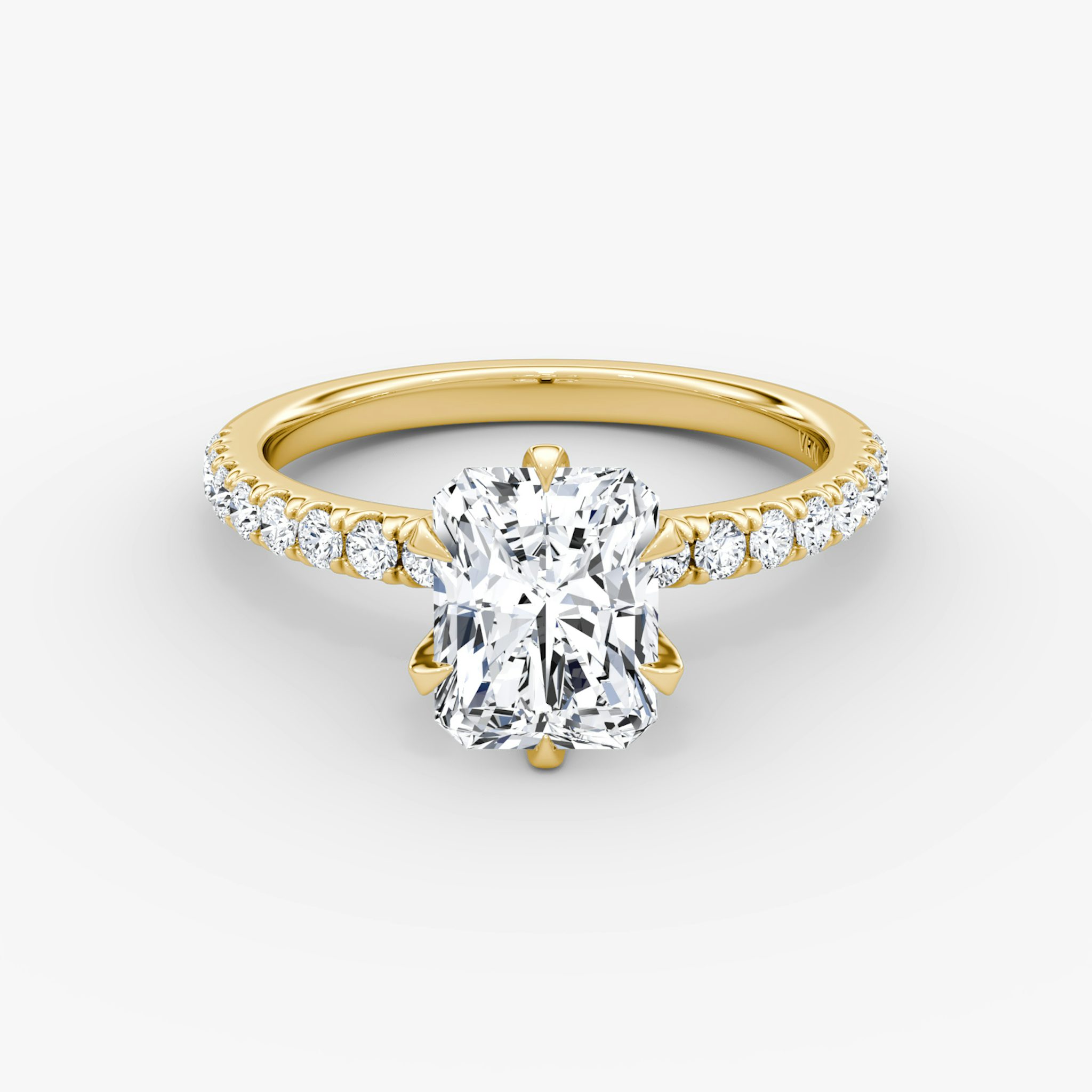 The V | Radiant | 18k | Yellow Gold | bandAccent: Pavé | diamondOrientation: vertical | caratWeight: other