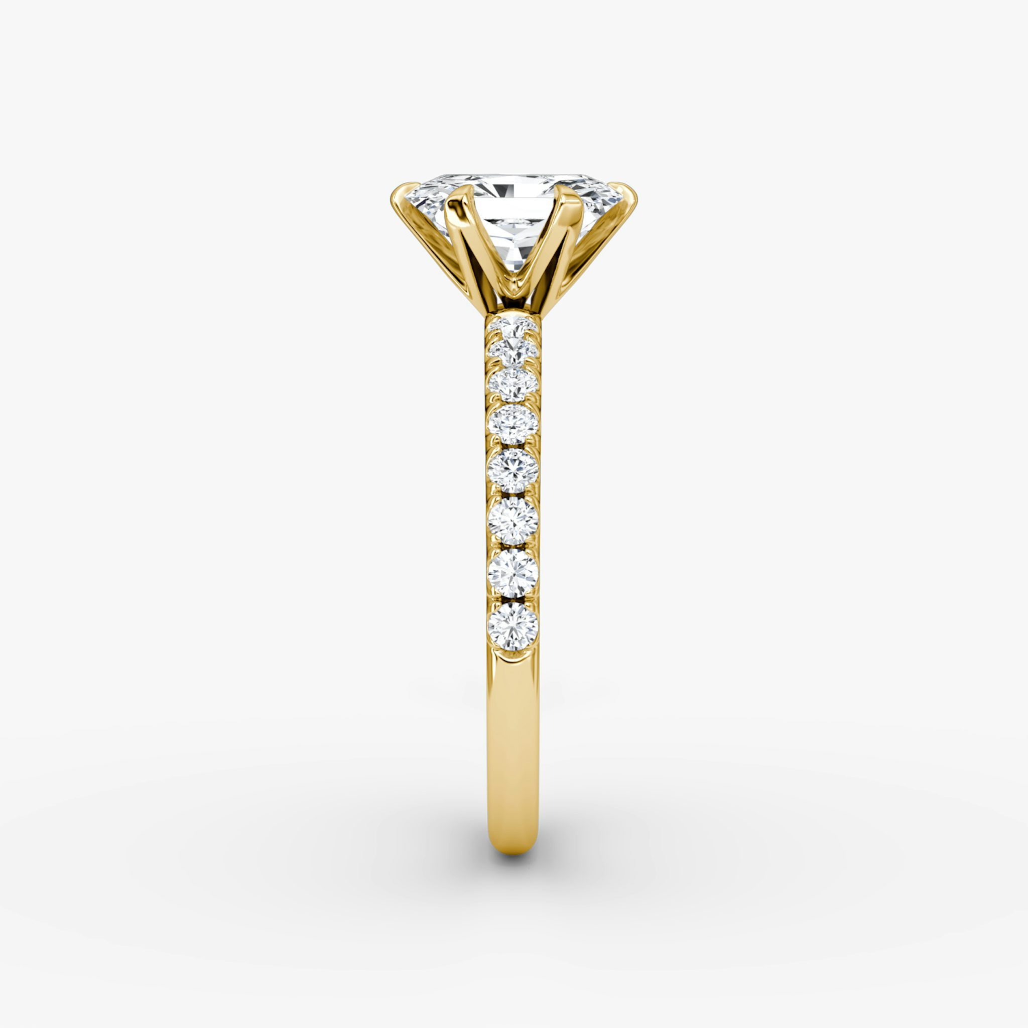 The V | Radiant | 18k | Yellow Gold | bandAccent: Pavé | diamondOrientation: vertical | caratWeight: other