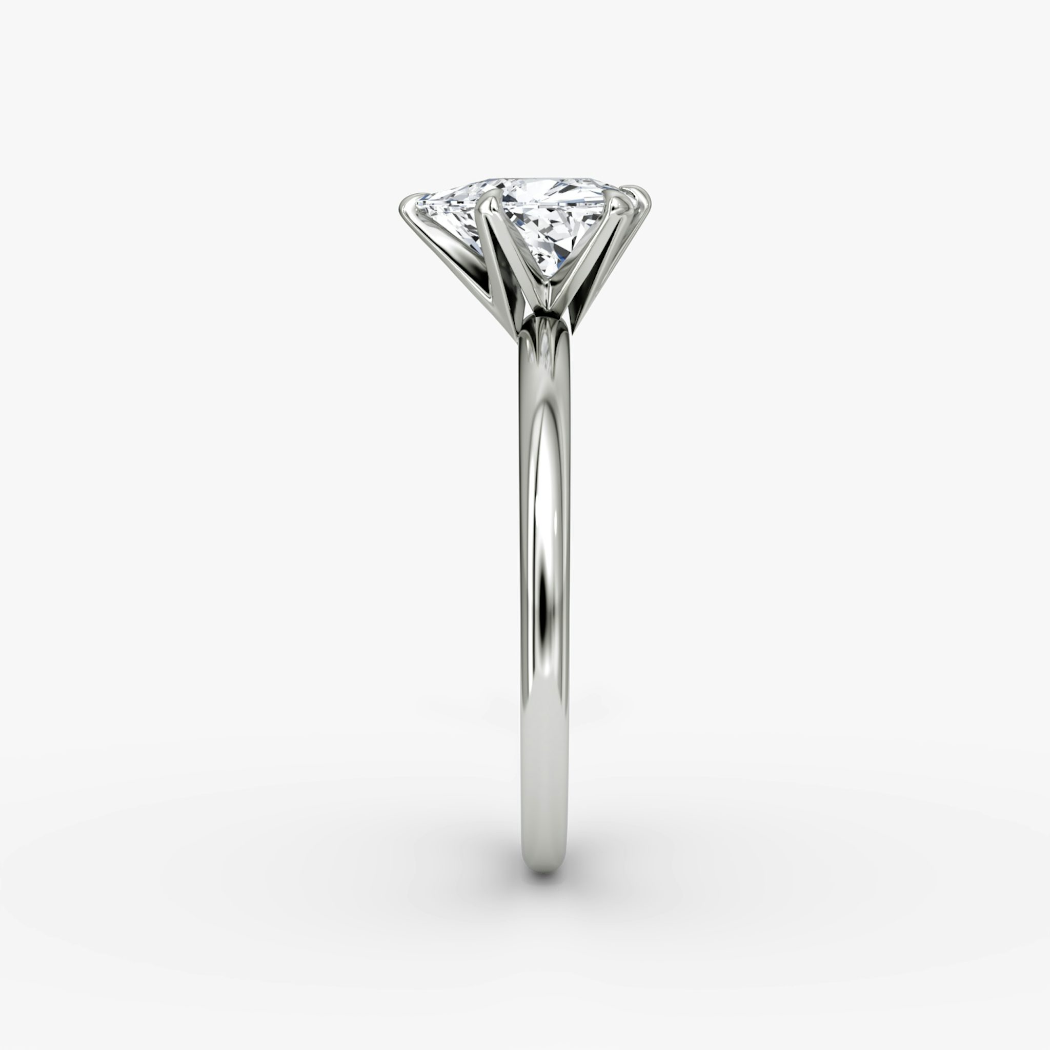 The V | Trillion | 18k | White Gold | bandAccent: Plain | diamondOrientation: vertical | caratWeight: other