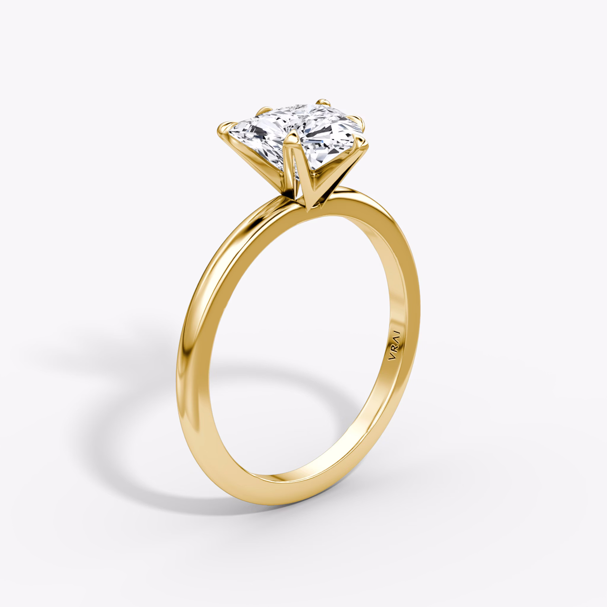 The V | Trillion | 18k | Yellow Gold | bandAccent: Plain | diamondOrientation: vertical | caratWeight: other