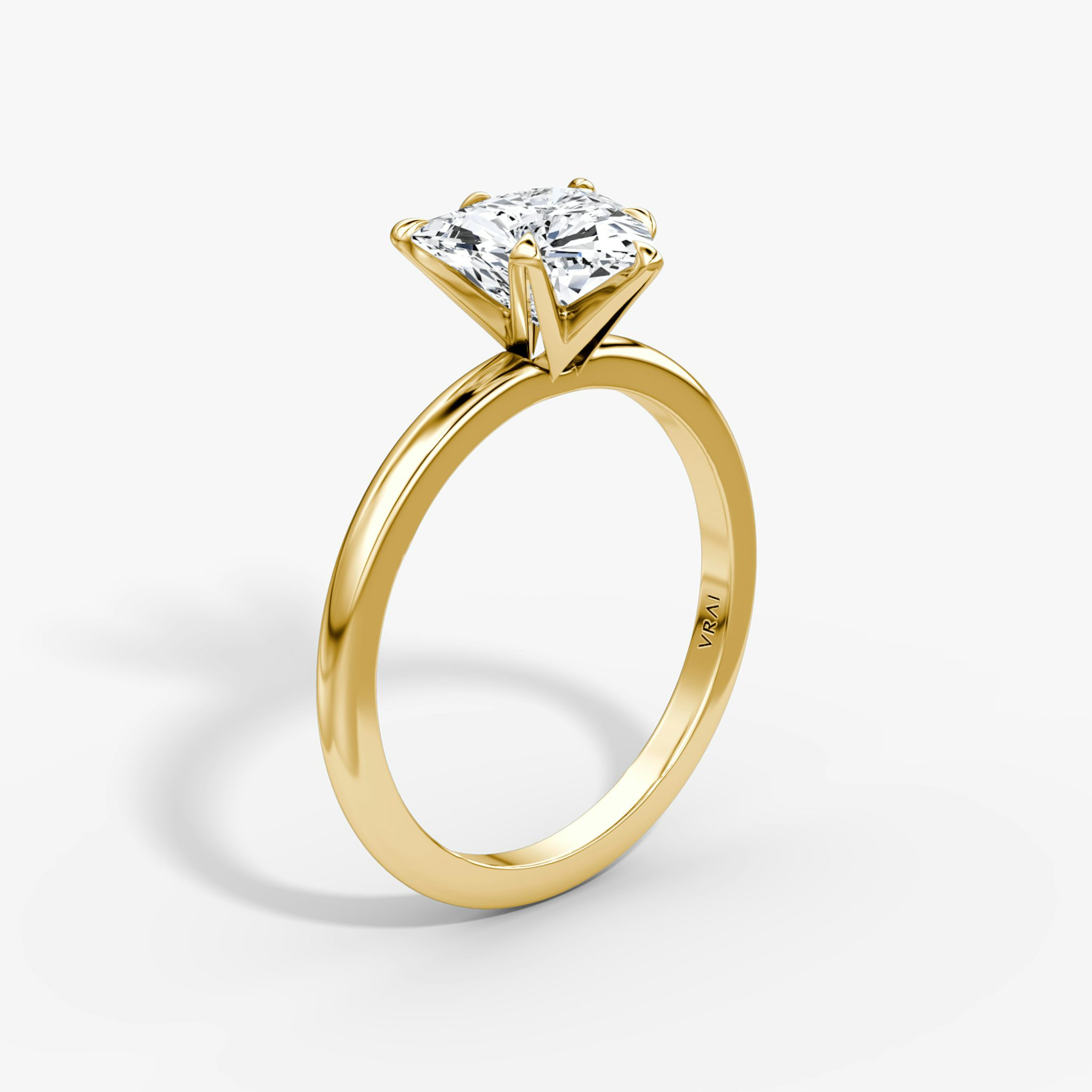 The V | Trillion | 18k | Yellow Gold | bandAccent: Plain | diamondOrientation: vertical | caratWeight: other