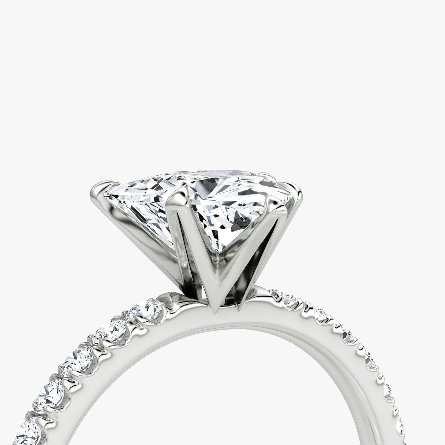 The V | Trillion | 18k | White Gold | bandAccent: Pavé | diamondOrientation: vertical | caratWeight: other
