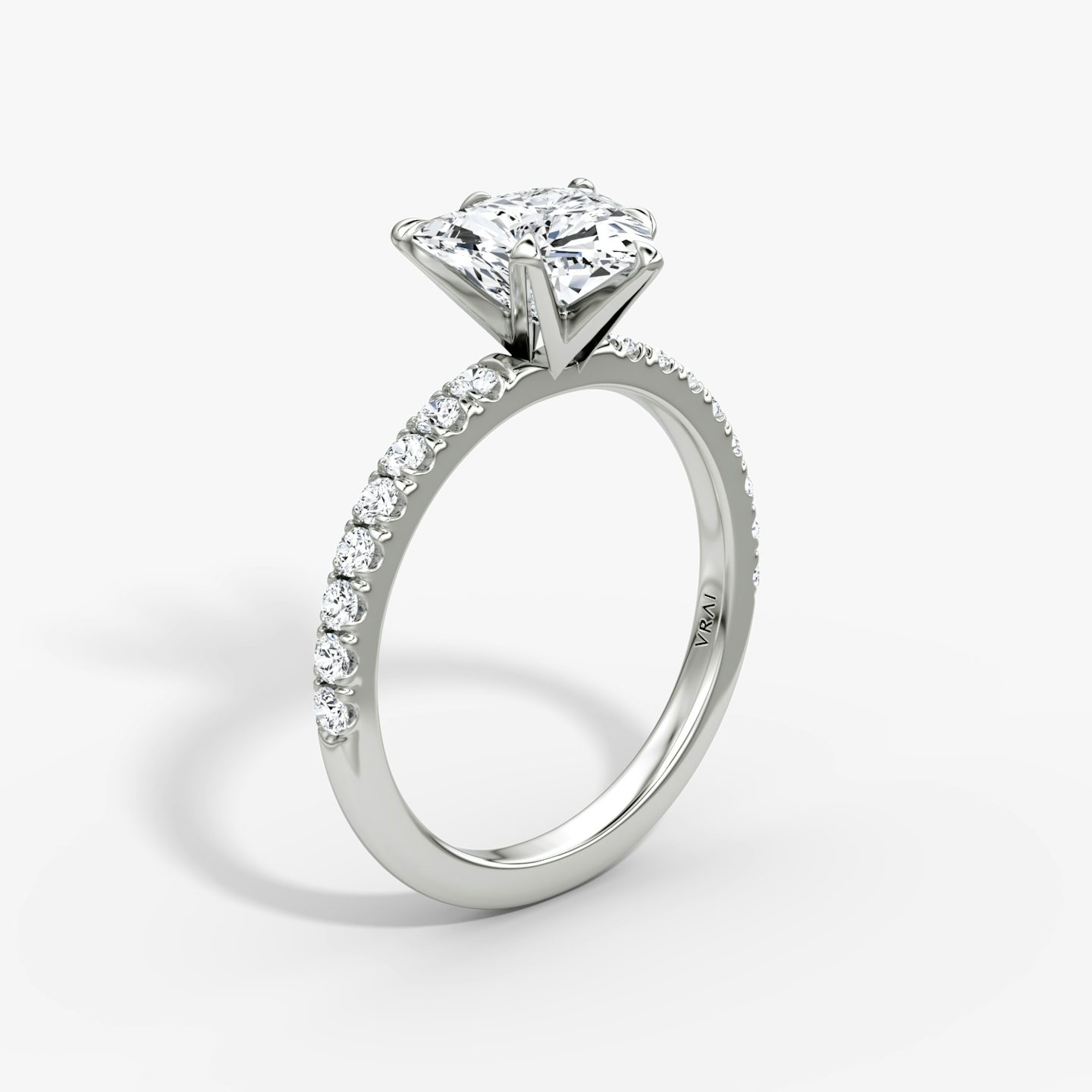 The V | Trillion | 18k | White Gold | bandAccent: Pavé | diamondOrientation: vertical | caratWeight: other