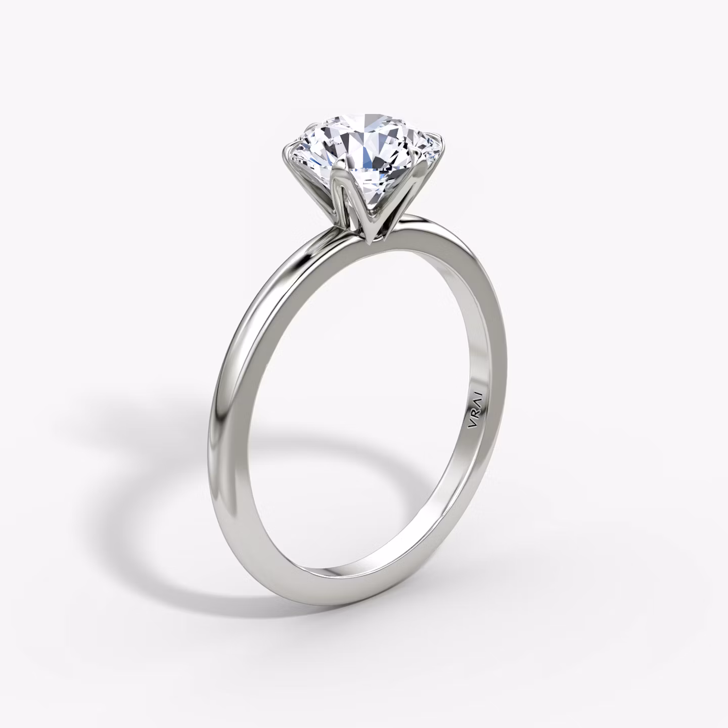 The V Round Brilliant | White Gold