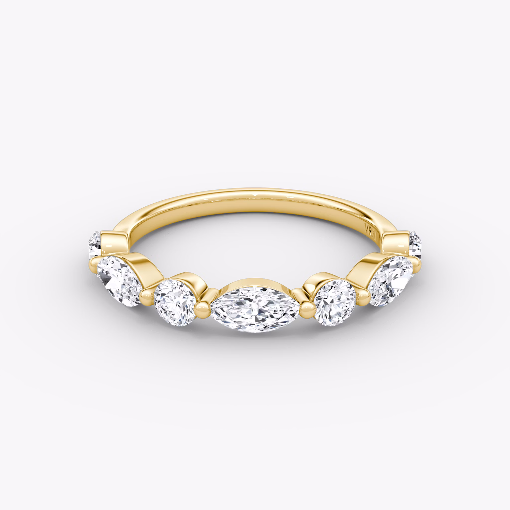 The Mixed Shape Single Shared Prong Band | round-brilliant+marquise | 18k | Yellow Gold